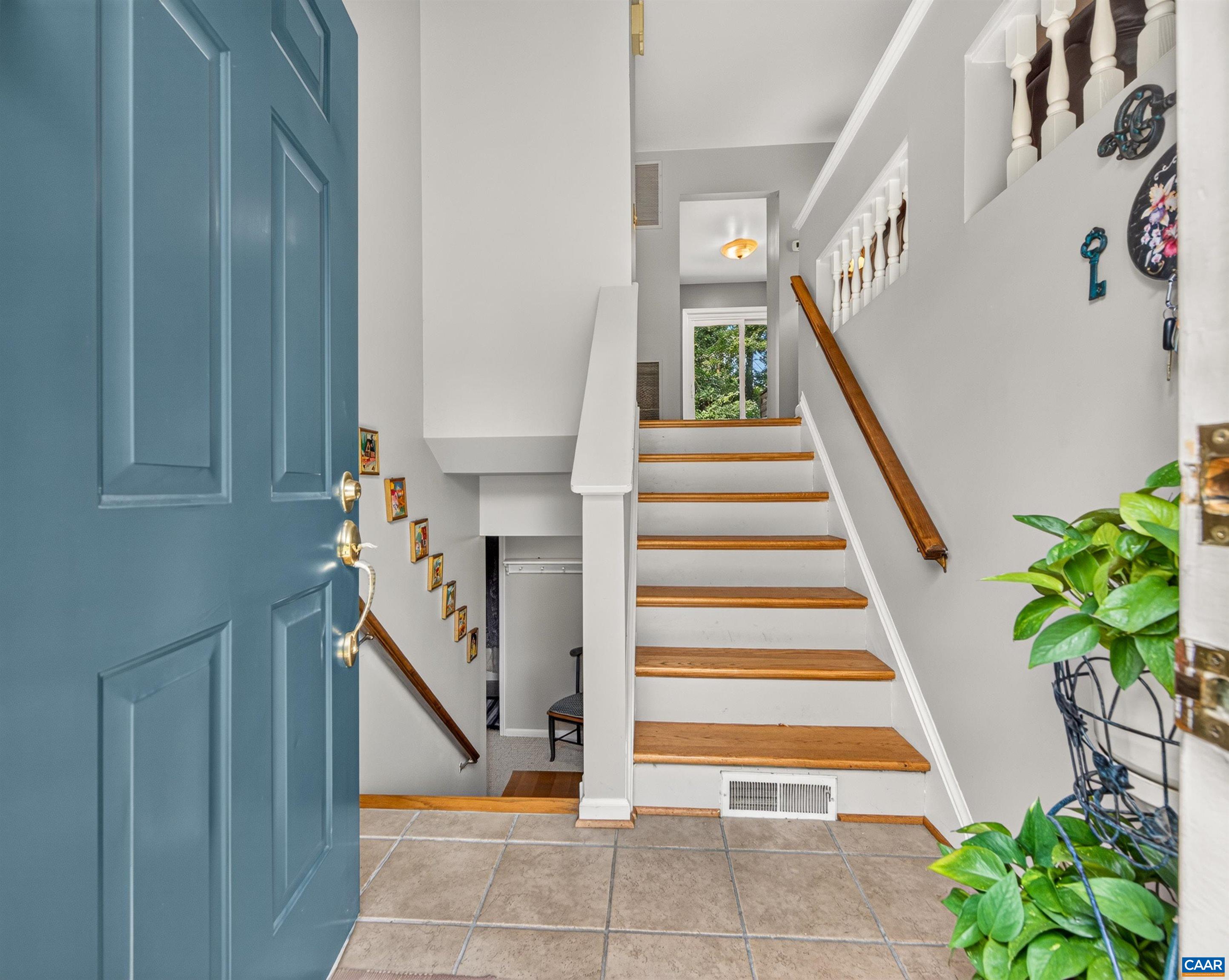 1730 EASY LN, CHARLOTTESVILLE, Virginia 22911, 4 Bedrooms Bedrooms, ,2 BathroomsBathrooms,Residential,1730 EASY LN,679954 MLS # 679954