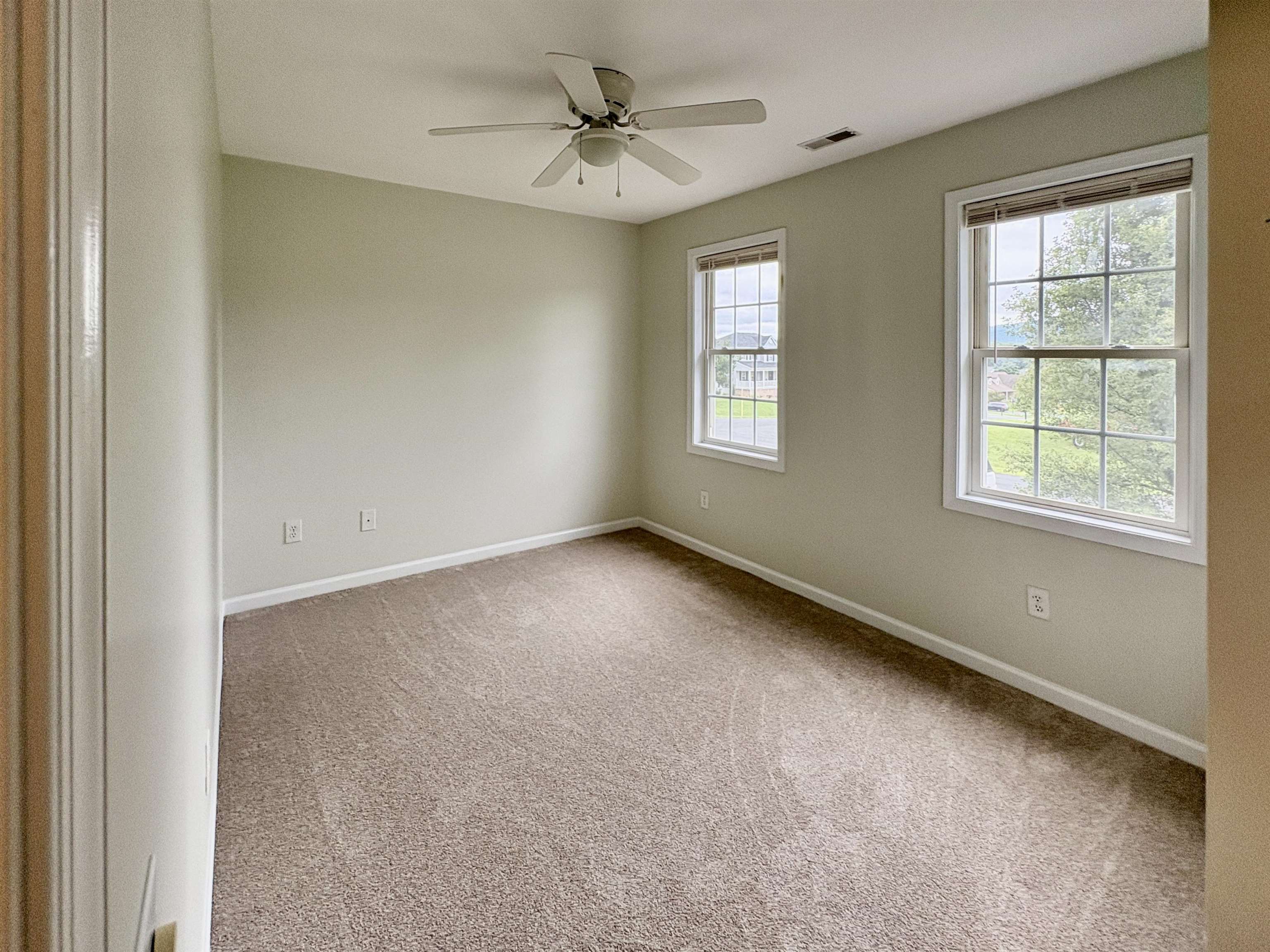 22 ASHLEY RD, STUARTS DRAFT, Virginia 24477, 4 Bedrooms Bedrooms, ,2 BathroomsBathrooms,Residential,22 ASHLEY RD,679956 MLS # 679956