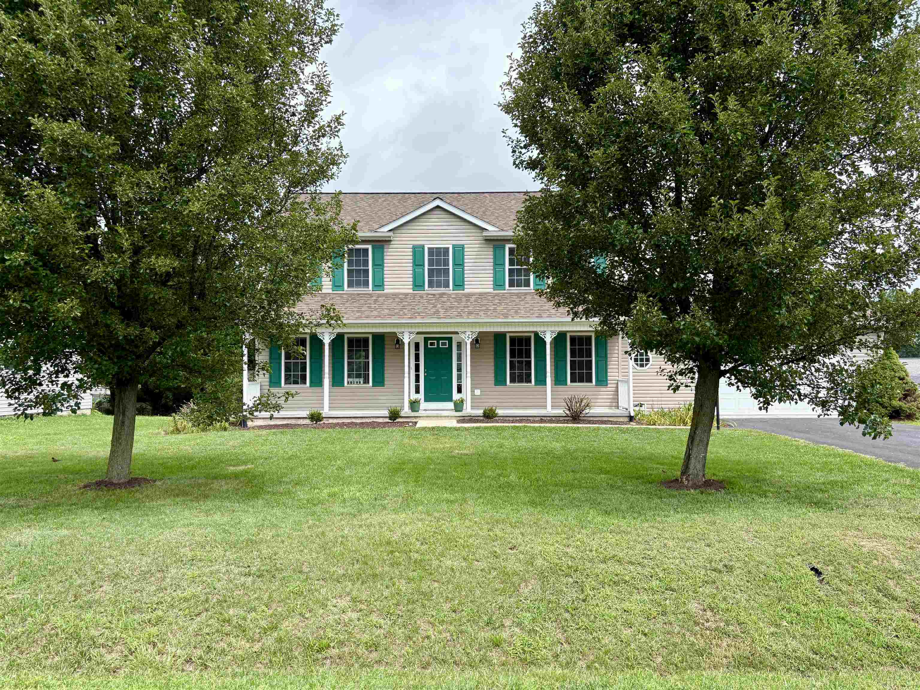22 ASHLEY RD, STUARTS DRAFT, Virginia 24477, 4 Bedrooms Bedrooms, ,2 BathroomsBathrooms,Residential,22 ASHLEY RD,679956 MLS # 679956