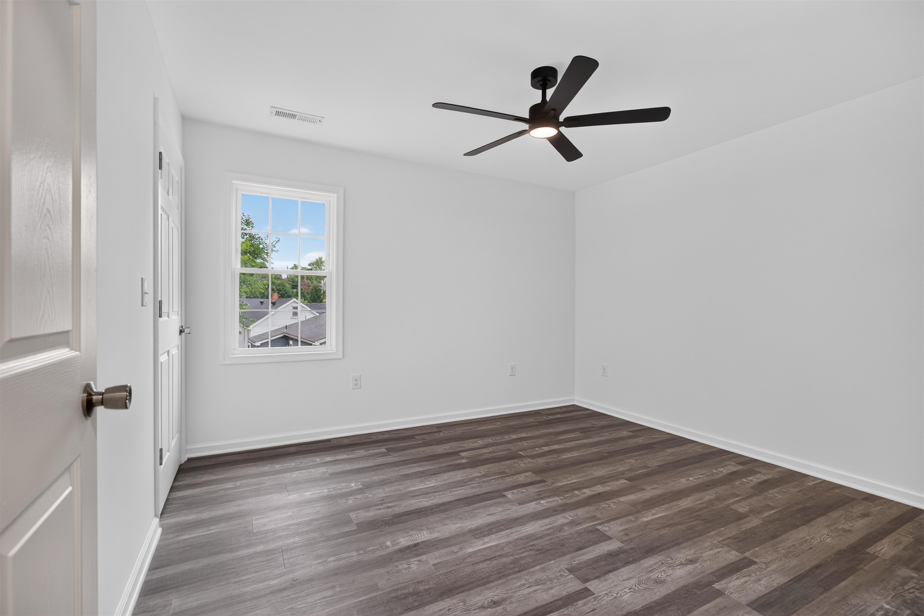1814 VINSON ST, STAUNTON, Virginia 24401, 3 Bedrooms Bedrooms, ,2 BathroomsBathrooms,Residential,1814 VINSON ST,679957 MLS # 679957