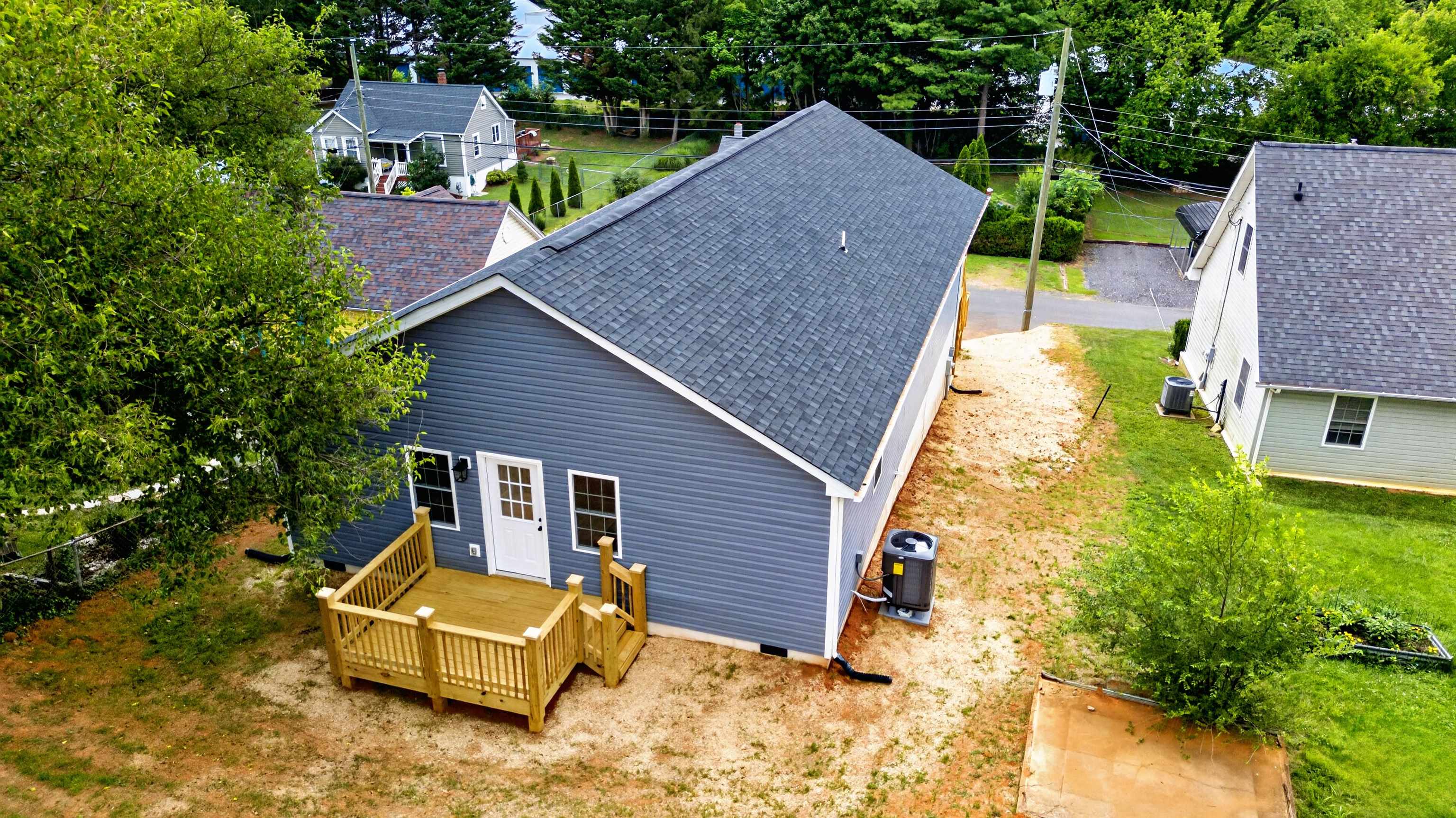 1814 VINSON ST, STAUNTON, Virginia 24401, 3 Bedrooms Bedrooms, ,2 BathroomsBathrooms,Residential,1814 VINSON ST,679957 MLS # 679957