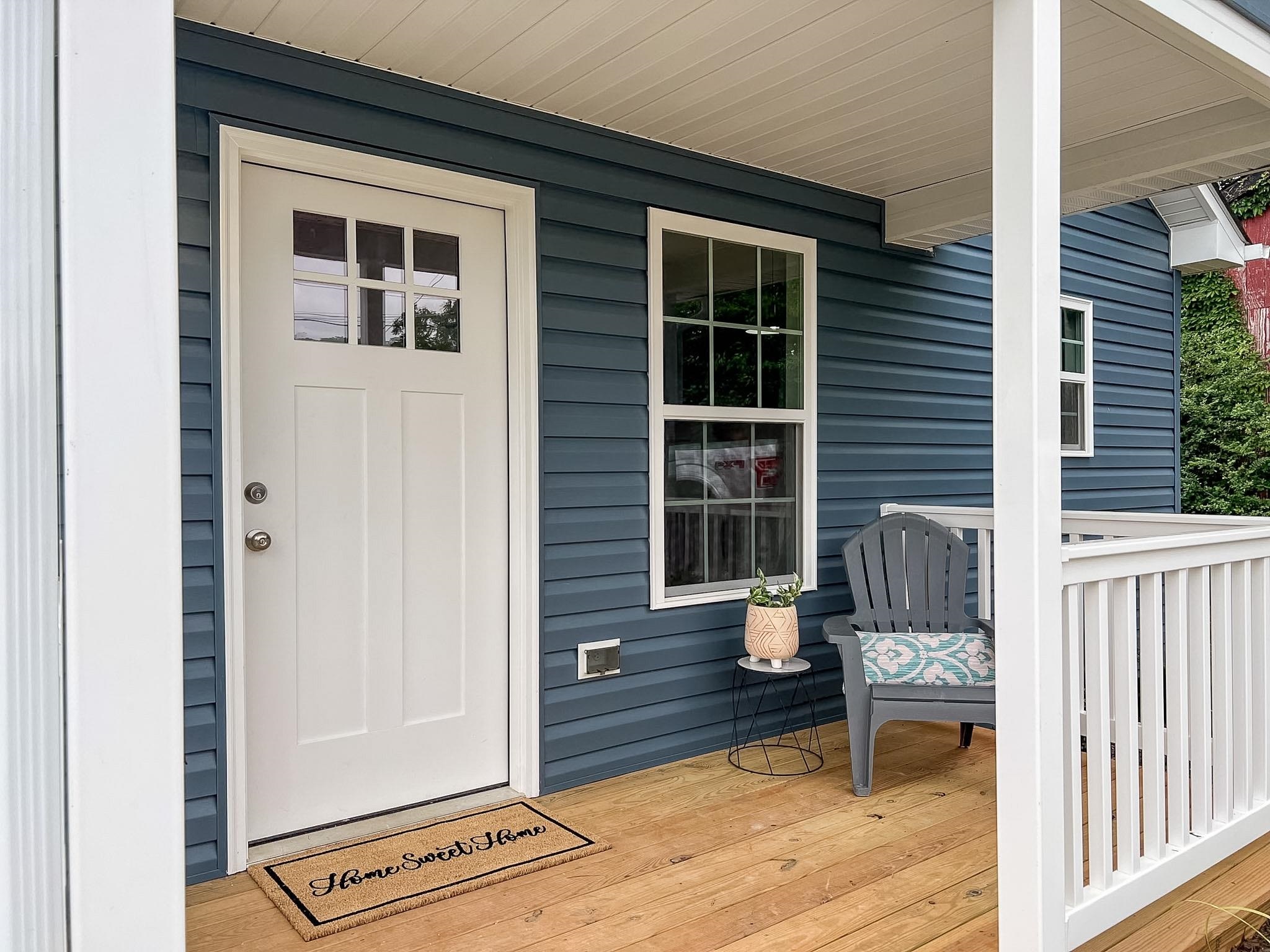 715 MINEOLA ST, STAUNTON, Virginia 24401, 3 Bedrooms Bedrooms, ,2 BathroomsBathrooms,Residential,715 MINEOLA ST,679964 MLS # 679964