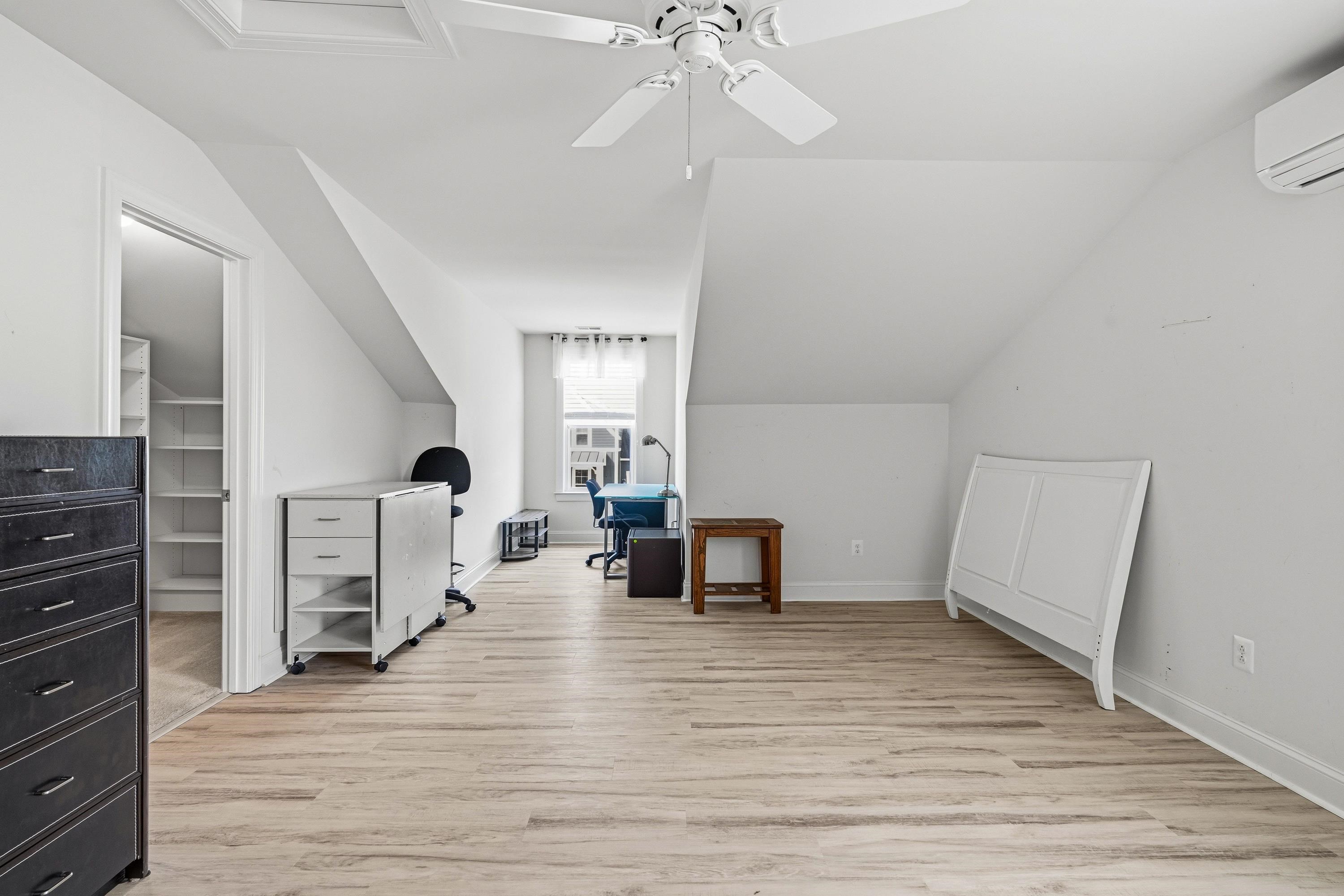 3079 PRESTON LAKE BLVD, ROCKINGHAM, Virginia 22801, 3 Bedrooms Bedrooms, ,3 BathroomsBathrooms,Residential,3079 PRESTON LAKE BLVD,679991 MLS # 679991