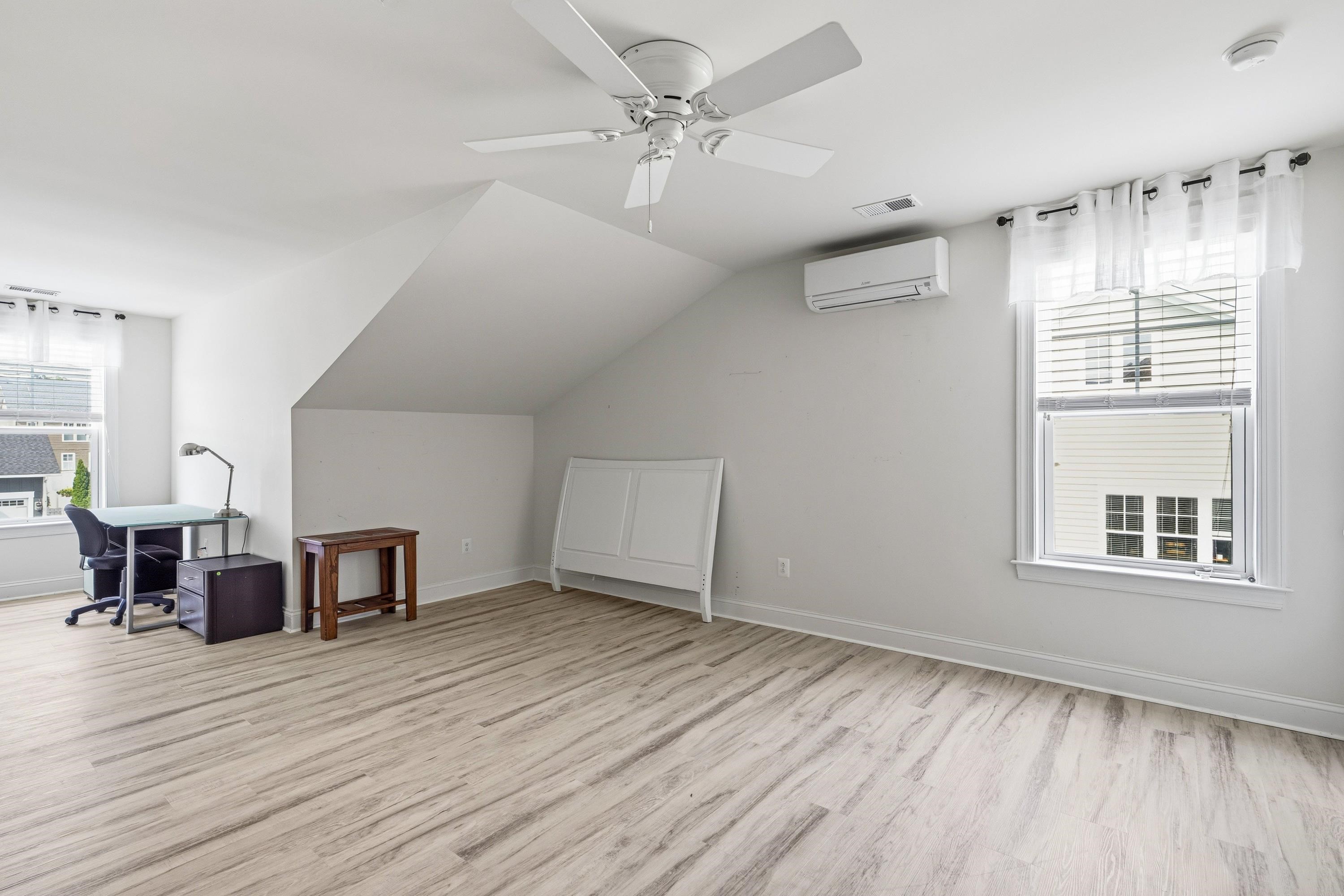 3079 PRESTON LAKE BLVD, ROCKINGHAM, Virginia 22801, 3 Bedrooms Bedrooms, ,3 BathroomsBathrooms,Residential,3079 PRESTON LAKE BLVD,679991 MLS # 679991