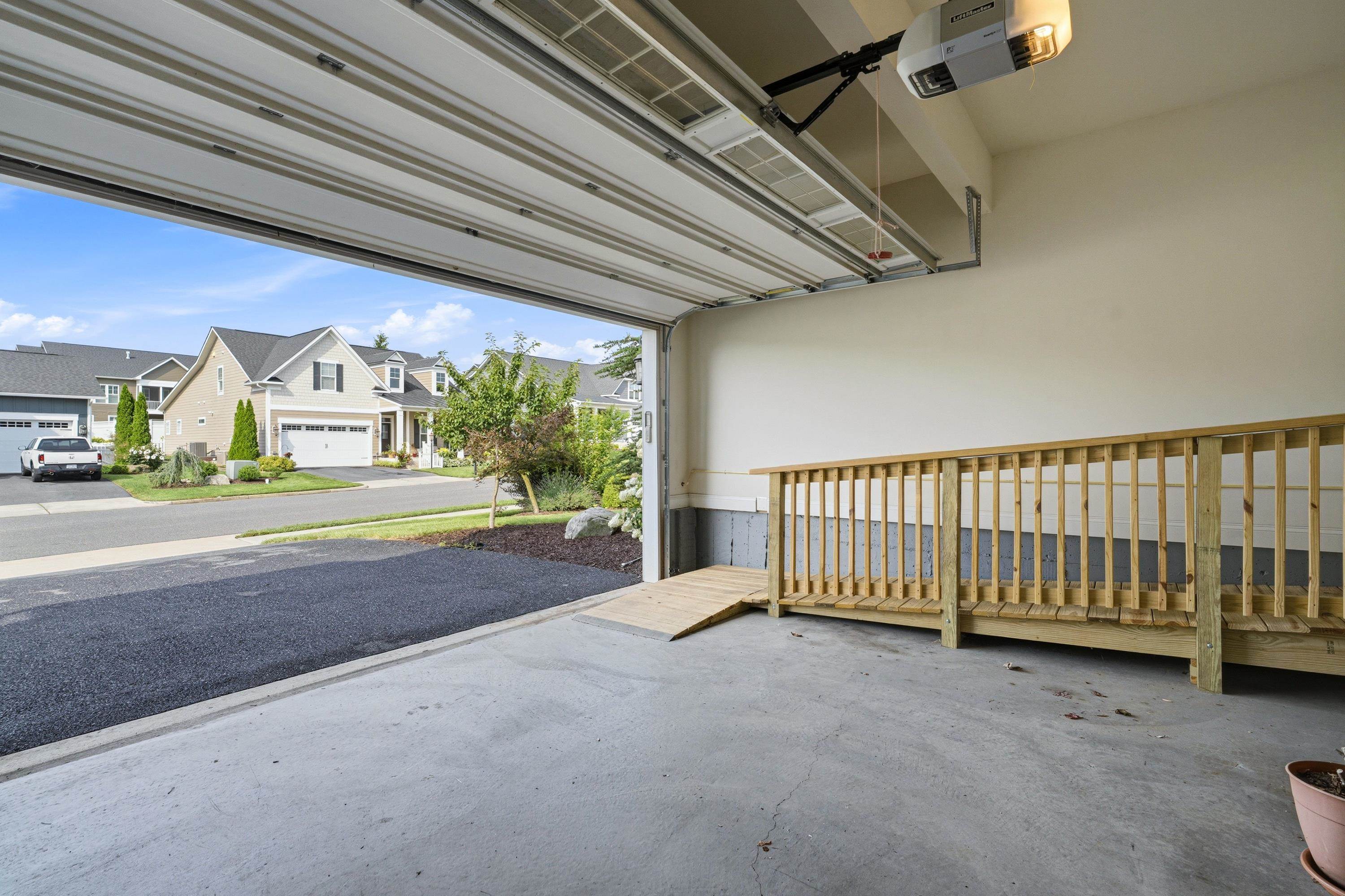 3079 PRESTON LAKE BLVD, ROCKINGHAM, Virginia 22801, 3 Bedrooms Bedrooms, ,3 BathroomsBathrooms,Residential,3079 PRESTON LAKE BLVD,679991 MLS # 679991