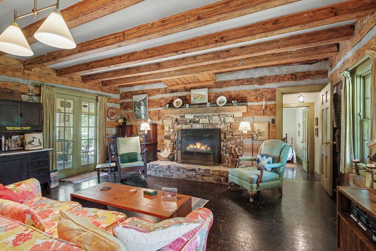 531 LOWLAND FARMS RD, HOT SPRINGS, Virginia 24445, 4 Bedrooms Bedrooms, ,3 BathroomsBathrooms,Residential,Lowland Farms,531 LOWLAND FARMS RD,679992 MLS # 679992
