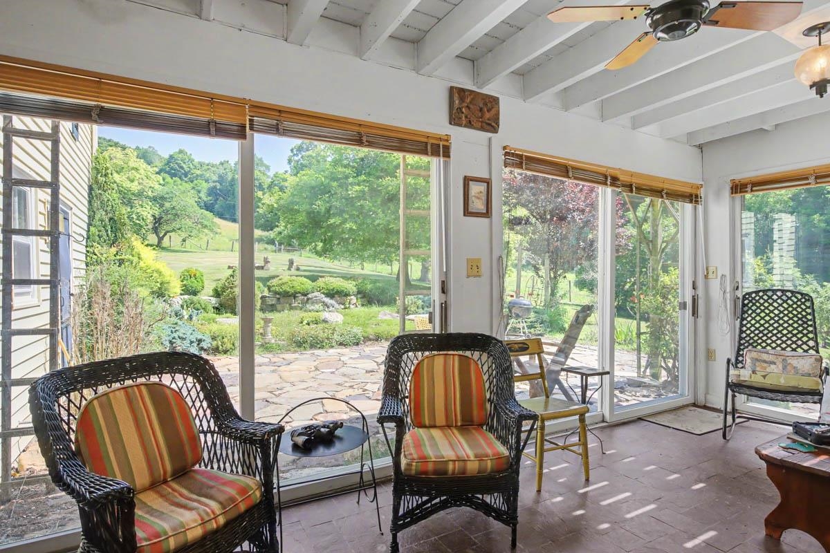 531 LOWLAND FARMS RD, HOT SPRINGS, Virginia 24445, 4 Bedrooms Bedrooms, ,3 BathroomsBathrooms,Residential,Lowland Farms,531 LOWLAND FARMS RD,679992 MLS # 679992
