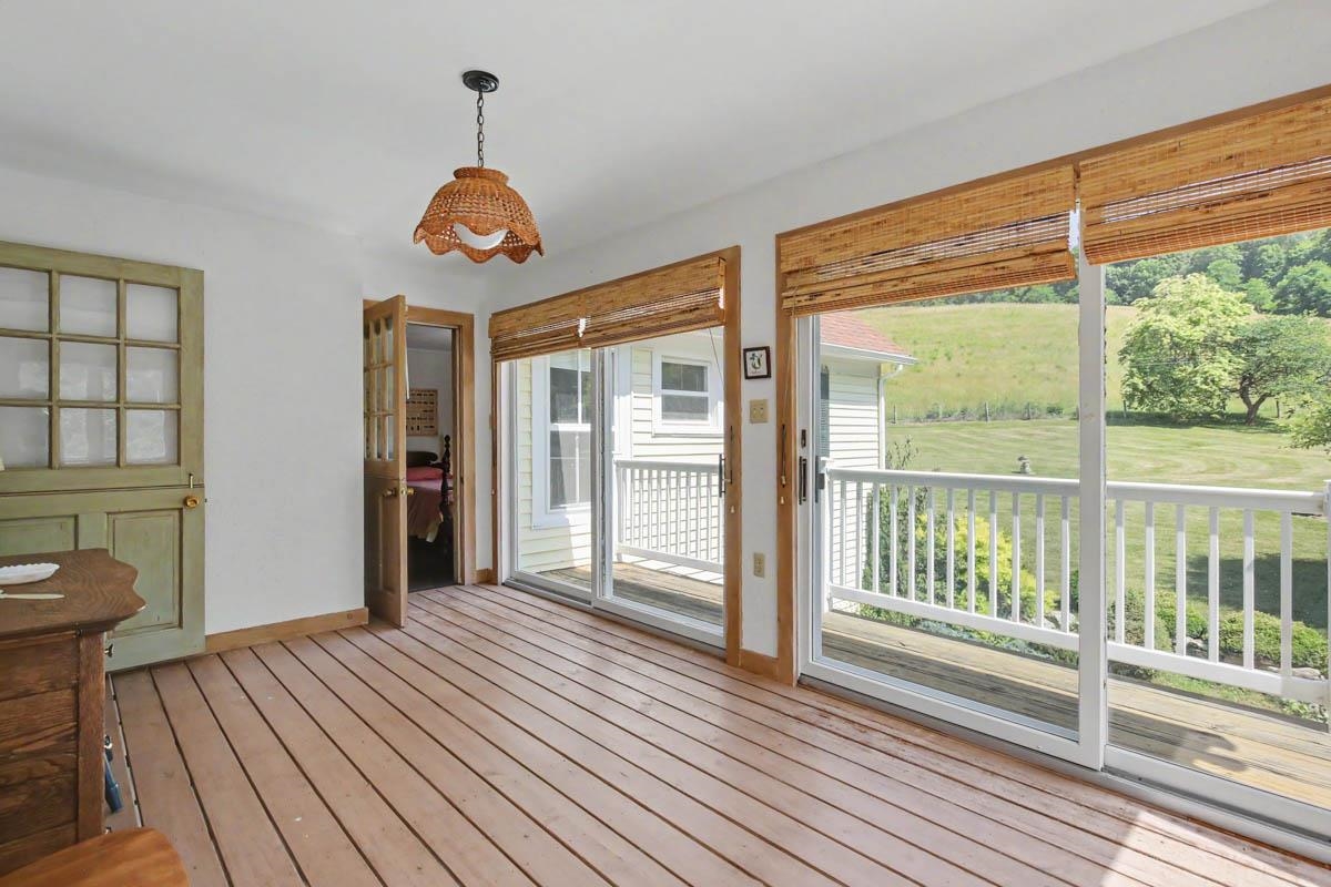 531 LOWLAND FARMS RD, HOT SPRINGS, Virginia 24445, 4 Bedrooms Bedrooms, ,3 BathroomsBathrooms,Residential,Lowland Farms,531 LOWLAND FARMS RD,679992 MLS # 679992