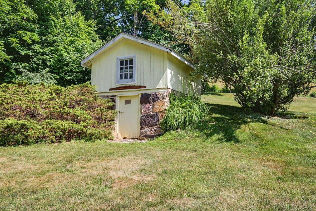 531 LOWLAND FARMS RD, HOT SPRINGS, Virginia 24445, 4 Bedrooms Bedrooms, ,3 BathroomsBathrooms,Residential,Lowland Farms,531 LOWLAND FARMS RD,679992 MLS # 679992