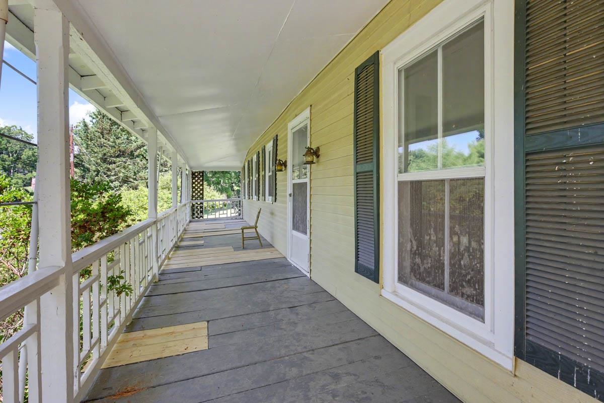 531 LOWLAND FARMS RD, HOT SPRINGS, Virginia 24445, 4 Bedrooms Bedrooms, ,3 BathroomsBathrooms,Residential,Lowland Farms,531 LOWLAND FARMS RD,679992 MLS # 679992