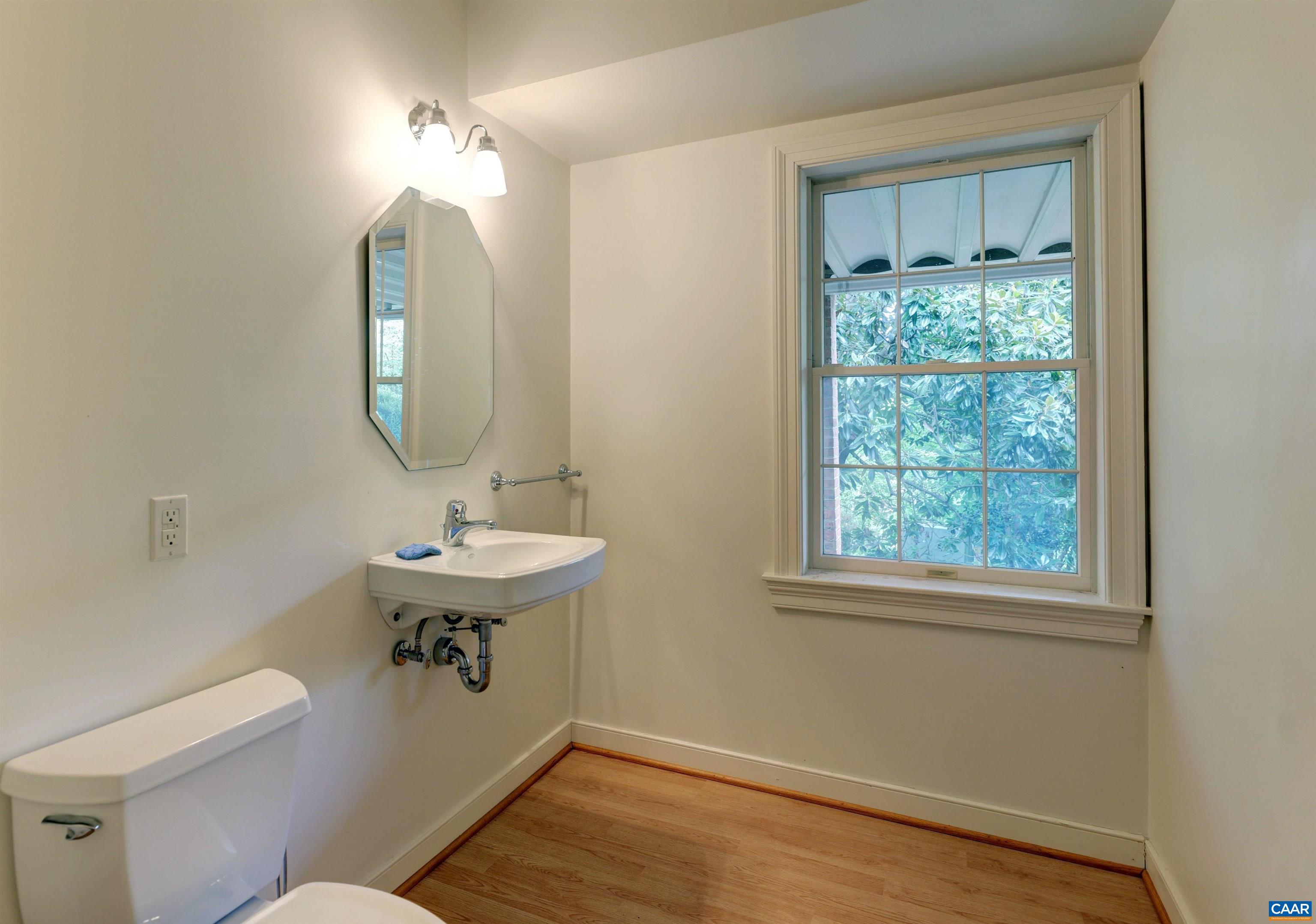 512 WILEY DR, CHARLOTTESVILLE, Virginia 22903, 4 Bedrooms Bedrooms, ,3 BathroomsBathrooms,Residential,512 WILEY DR,679987 MLS # 679987