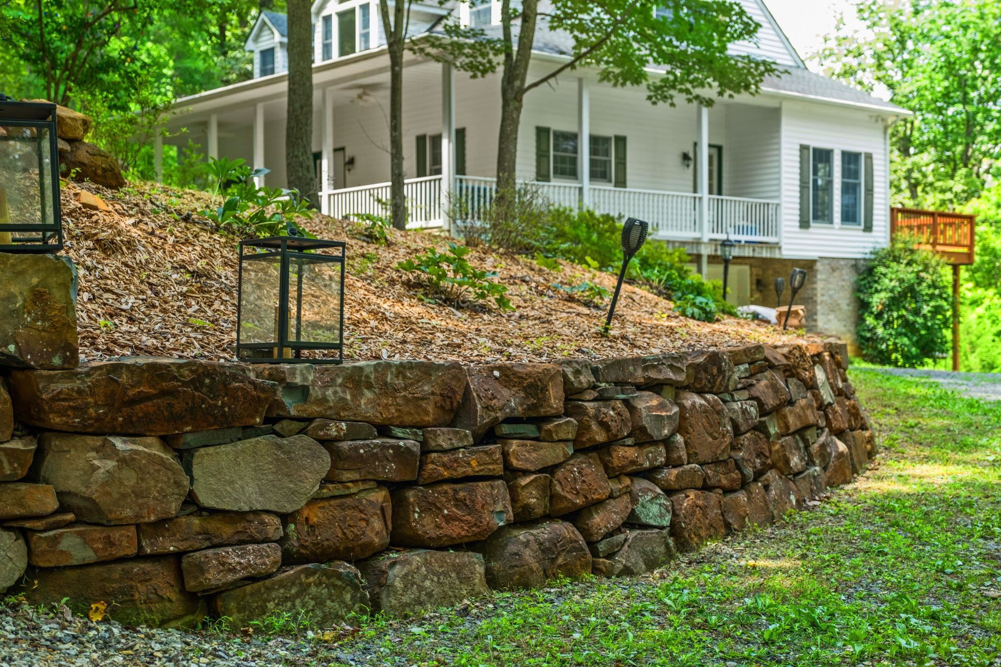 158 MOUNTAIN STAR DR, SHIPMAN, Virginia 22971, 3 Bedrooms Bedrooms, ,2 BathroomsBathrooms,Residential,158 MOUNTAIN STAR DR,679990 MLS # 679990
