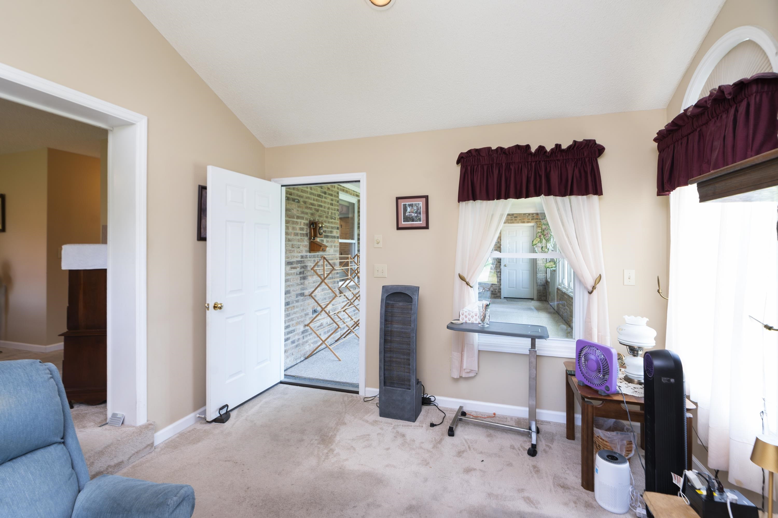1802 NORTH RIVER RD, MOUNT SOLON, Virginia 22843, 3 Bedrooms Bedrooms, ,2 BathroomsBathrooms,Residential,1802 NORTH RIVER RD,679999 MLS # 679999