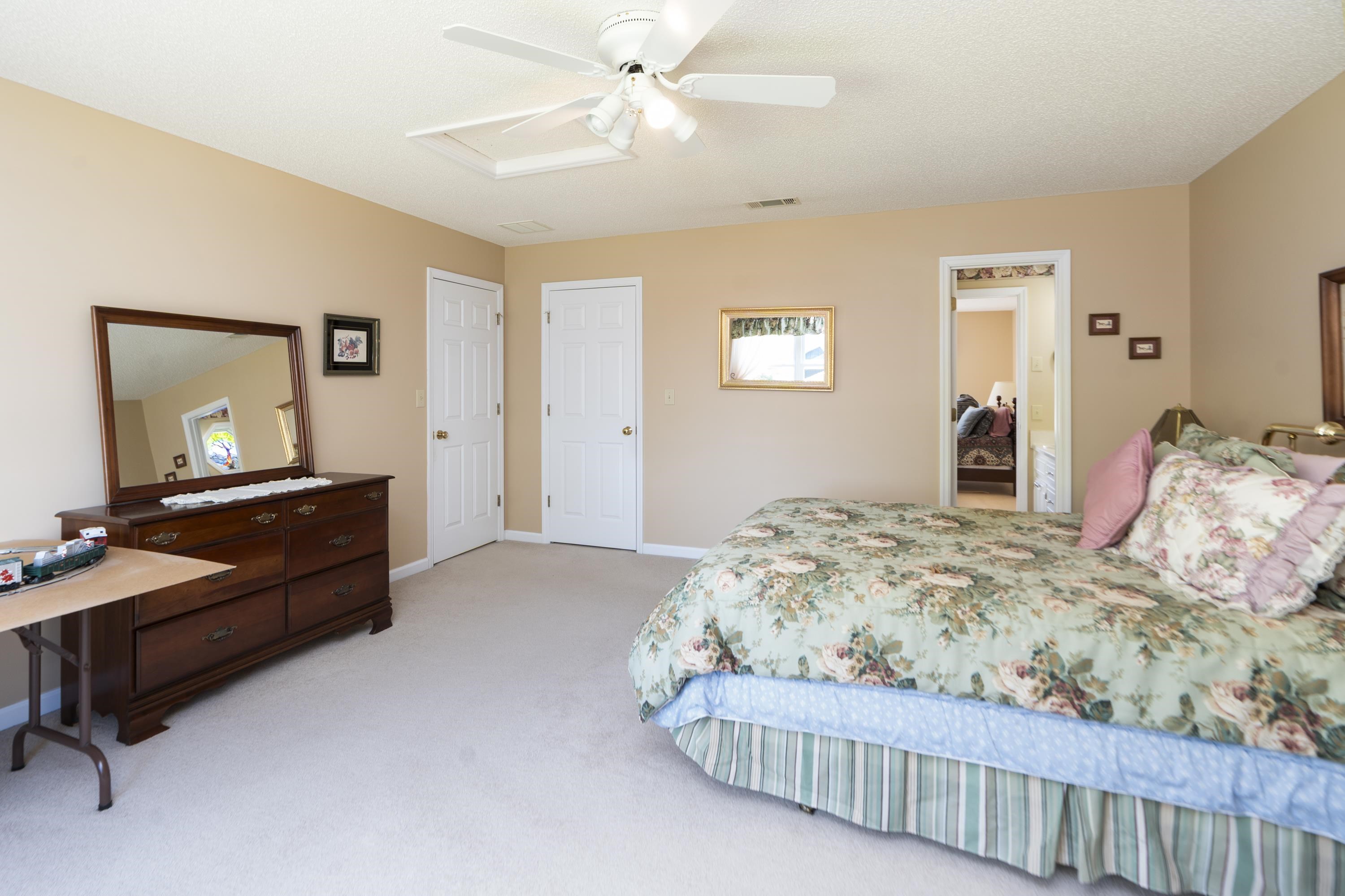 1802 NORTH RIVER RD, MOUNT SOLON, Virginia 22843, 3 Bedrooms Bedrooms, ,2 BathroomsBathrooms,Residential,1802 NORTH RIVER RD,679999 MLS # 679999