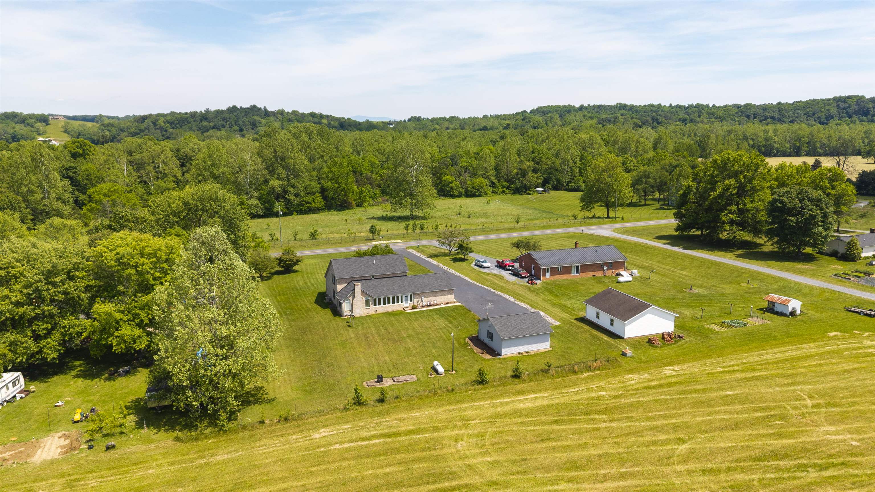 1802 NORTH RIVER RD, MOUNT SOLON, Virginia 22843, 3 Bedrooms Bedrooms, ,2 BathroomsBathrooms,Residential,1802 NORTH RIVER RD,679999 MLS # 679999