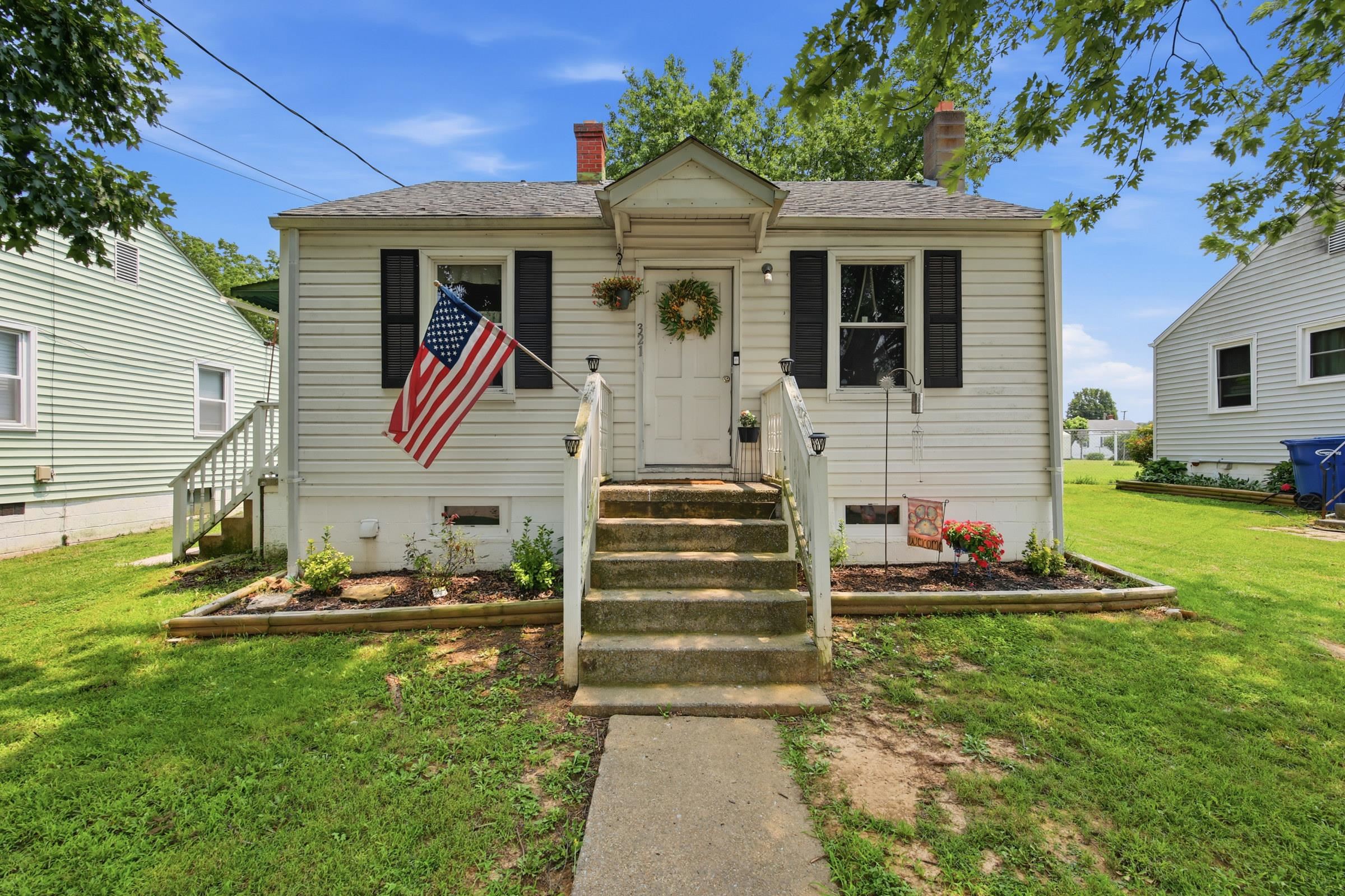 321 2ND AVE, TIMBERVILLE, Virginia 22853, 2 Bedrooms Bedrooms, ,1 BathroomBathrooms,Residential,321 2ND AVE,680009 MLS # 680009 321 2ND AVE, TIMBERVILLE, Virginia 22853, 2 Bedrooms Bedrooms, ,1 BathroomBathrooms,Residential,321 2ND AVE,680009 MLS # 680009