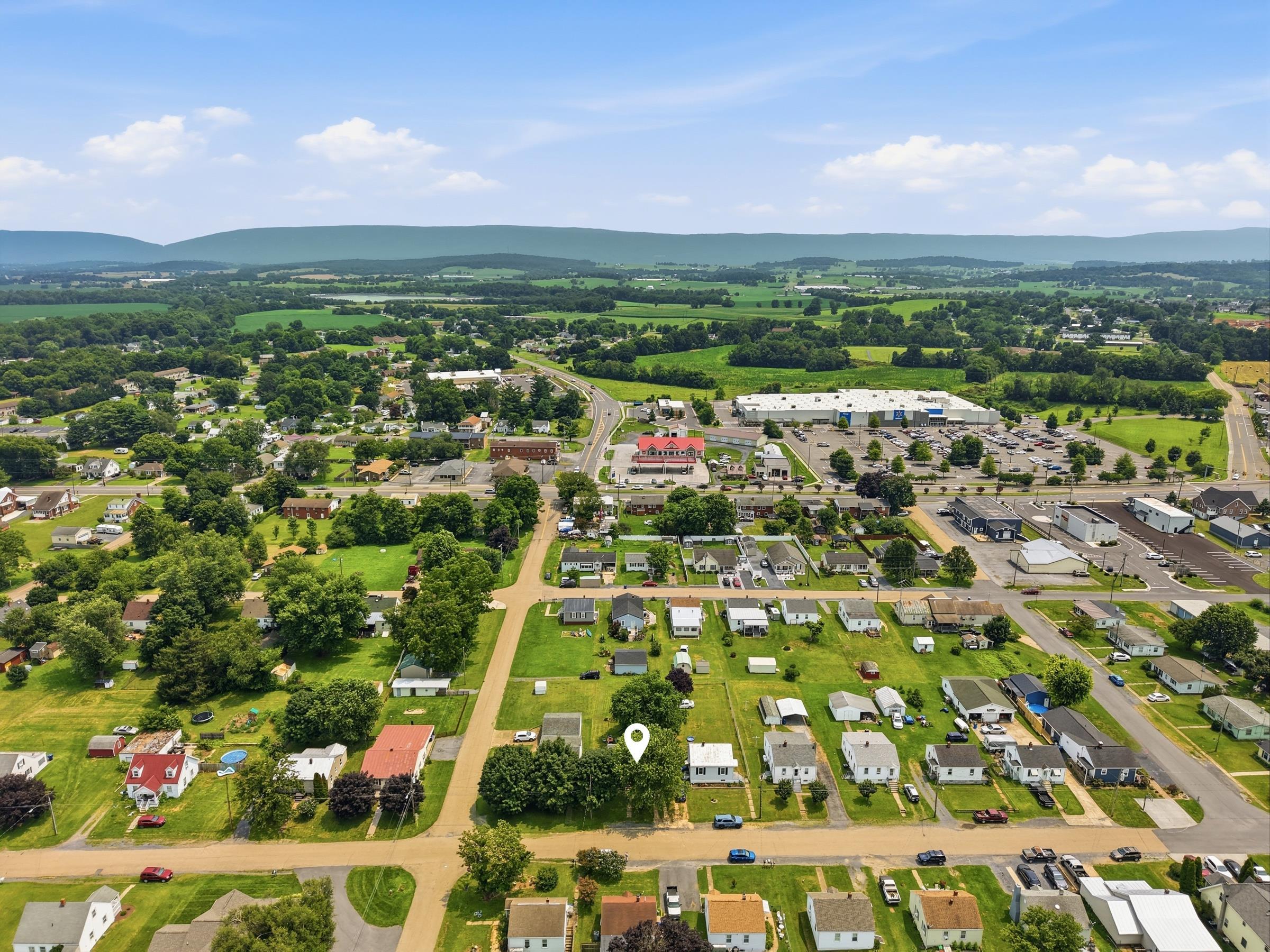 321 2ND AVE, TIMBERVILLE, Virginia 22853, 2 Bedrooms Bedrooms, ,1 BathroomBathrooms,Residential,321 2ND AVE,680009 MLS # 680009 321 2ND AVE, TIMBERVILLE, Virginia 22853, 2 Bedrooms Bedrooms, ,1 BathroomBathrooms,Residential,321 2ND AVE,680009 MLS # 680009
