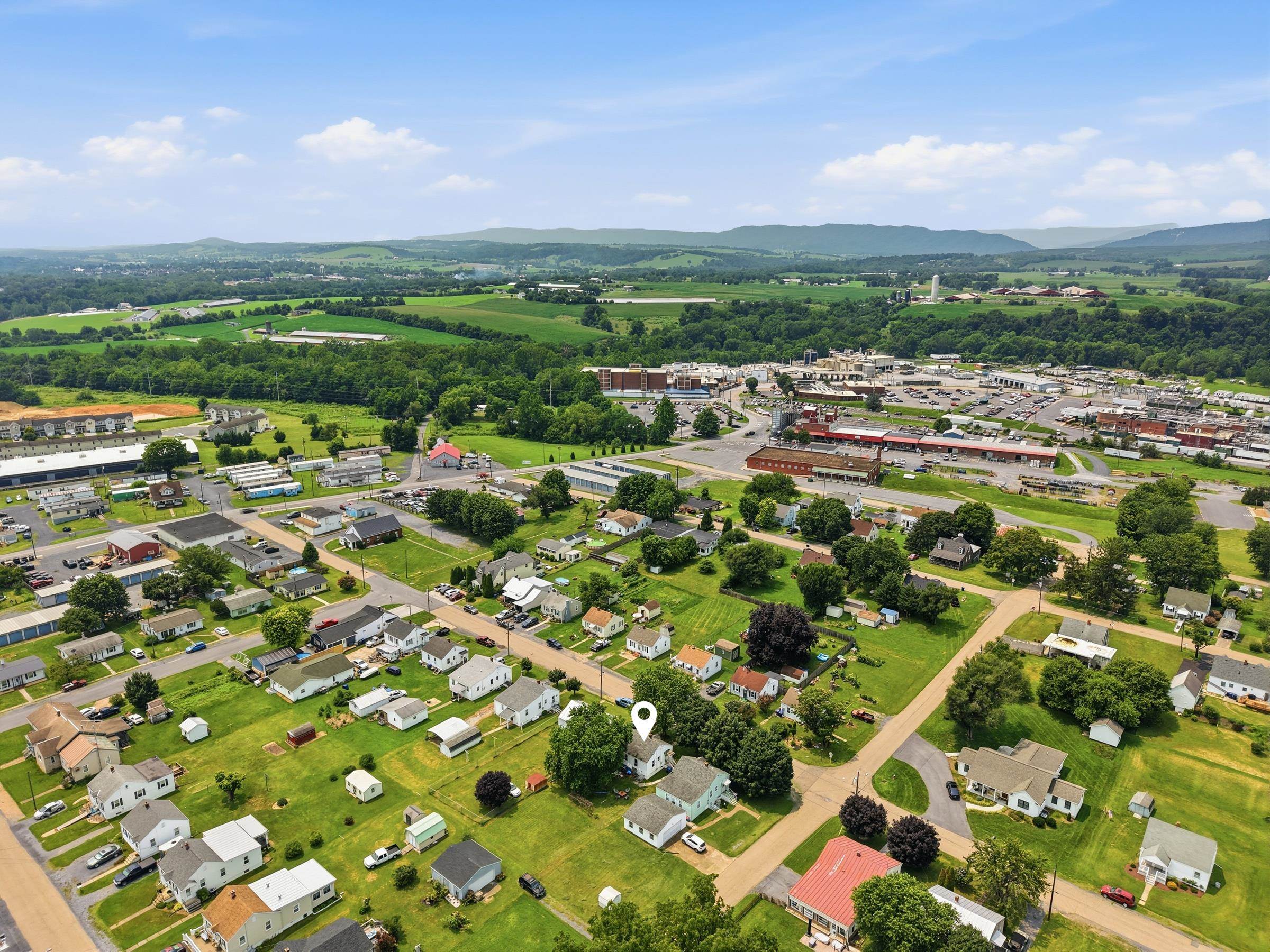 321 2ND AVE, TIMBERVILLE, Virginia 22853, 2 Bedrooms Bedrooms, ,1 BathroomBathrooms,Residential,321 2ND AVE,680009 MLS # 680009 321 2ND AVE, TIMBERVILLE, Virginia 22853, 2 Bedrooms Bedrooms, ,1 BathroomBathrooms,Residential,321 2ND AVE,680009 MLS # 680009