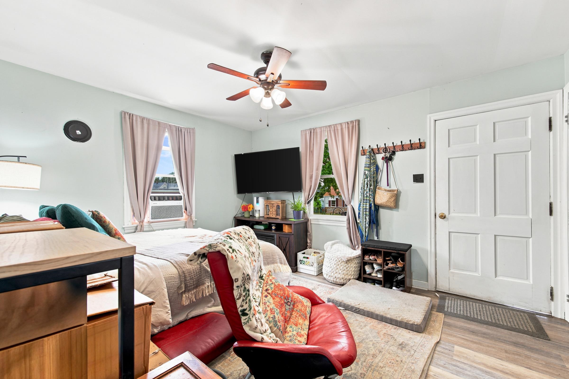 321 2ND AVE, TIMBERVILLE, Virginia 22853, 2 Bedrooms Bedrooms, ,1 BathroomBathrooms,Residential,321 2ND AVE,680009 MLS # 680009 321 2ND AVE, TIMBERVILLE, Virginia 22853, 2 Bedrooms Bedrooms, ,1 BathroomBathrooms,Residential,321 2ND AVE,680009 MLS # 680009