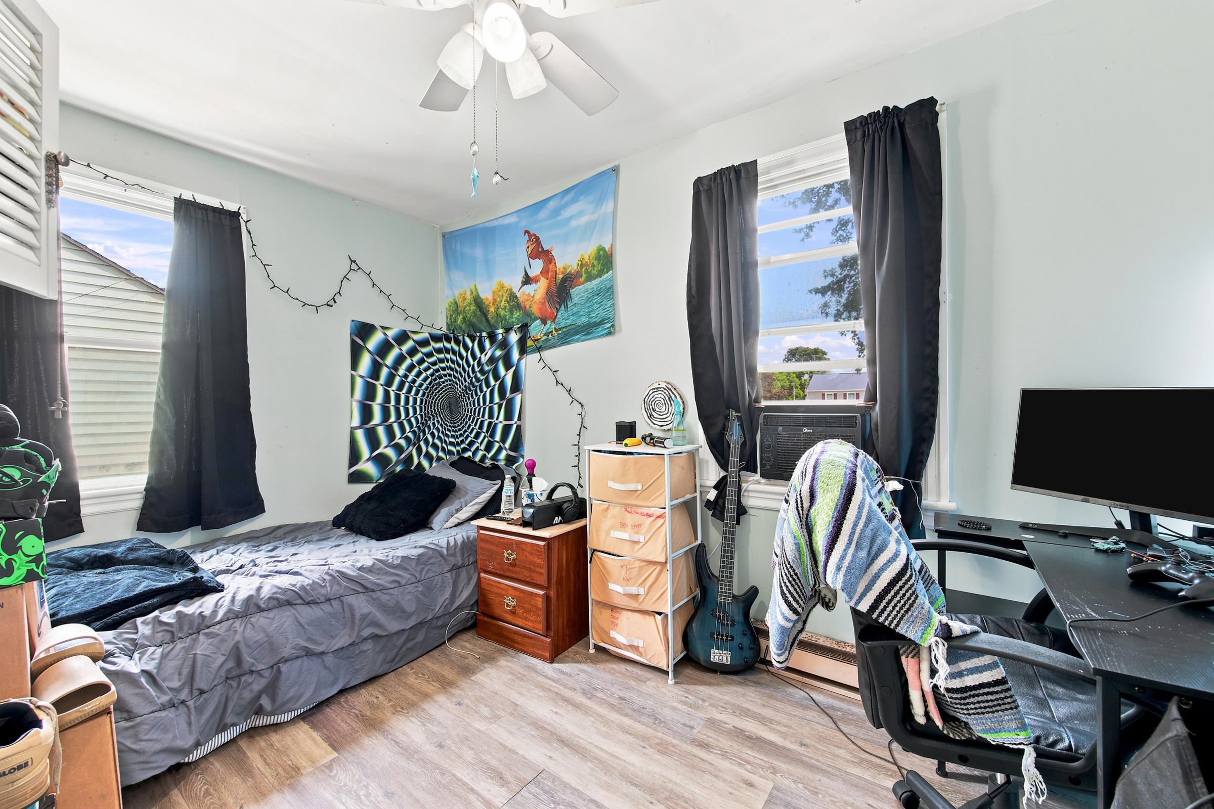 321 2ND AVE, TIMBERVILLE, Virginia 22853, 2 Bedrooms Bedrooms, ,1 BathroomBathrooms,Residential,321 2ND AVE,680009 MLS # 680009 321 2ND AVE, TIMBERVILLE, Virginia 22853, 2 Bedrooms Bedrooms, ,1 BathroomBathrooms,Residential,321 2ND AVE,680009 MLS # 680009