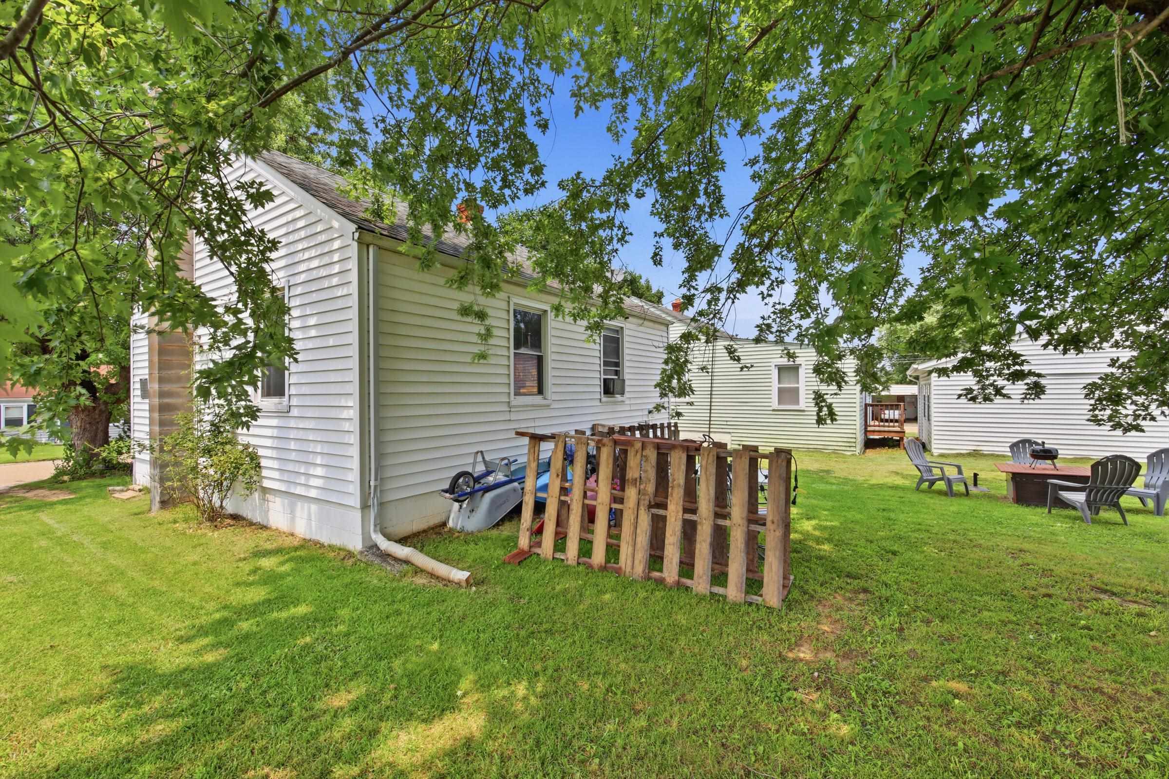 321 2ND AVE, TIMBERVILLE, Virginia 22853, 2 Bedrooms Bedrooms, ,1 BathroomBathrooms,Residential,321 2ND AVE,680009 MLS # 680009 321 2ND AVE, TIMBERVILLE, Virginia 22853, 2 Bedrooms Bedrooms, ,1 BathroomBathrooms,Residential,321 2ND AVE,680009 MLS # 680009