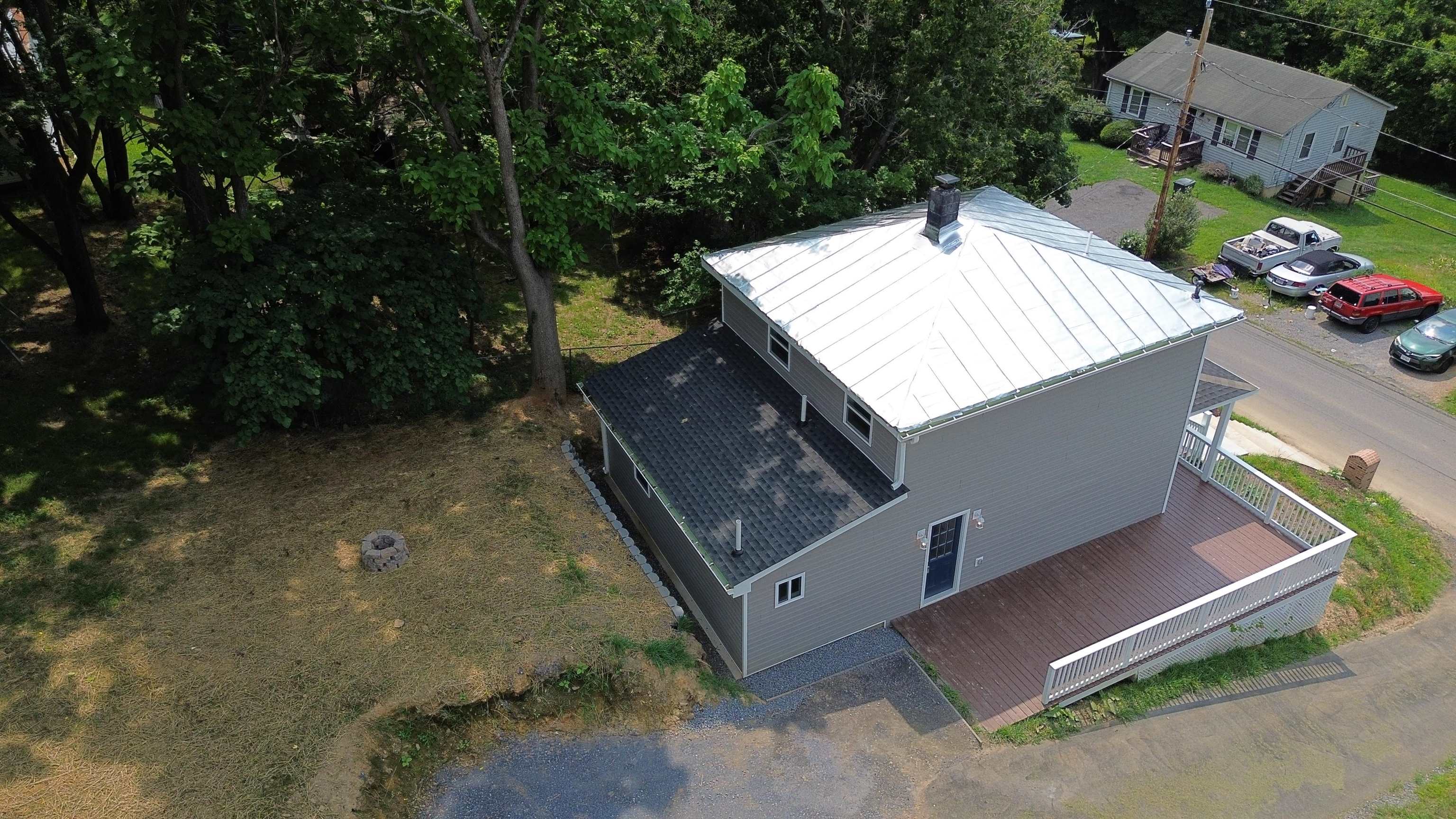 427 MONTGOMERY AVE, STAUNTON, Virginia 24401, 3 Bedrooms Bedrooms, ,2 BathroomsBathrooms,Residential,427 MONTGOMERY AVE,680015 MLS # 680015