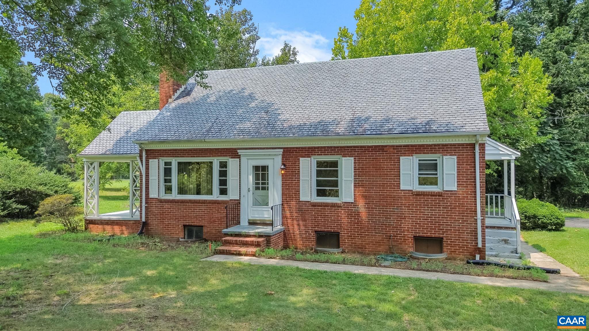 27039 N JAMES MADISON HWY, NEW CANTON, Virginia 23123, 2 Bedrooms Bedrooms, ,2 BathroomsBathrooms,Residential,27039 N JAMES MADISON HWY,679858 MLS # 679858