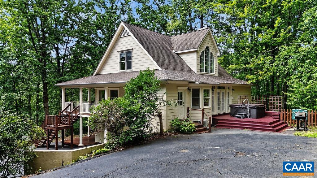 118 STONEY CREEK WEST, NELLYSFORD, Virginia 22958, 4 Bedrooms Bedrooms, ,3 BathroomsBathrooms,Residential,Sip 'n' Ski,118 STONEY CREEK WEST,679950 MLS # 679950 118 STONEY CREEK WEST, NELLYSFORD, Virginia 22958, 4 Bedrooms Bedrooms, ,3 BathroomsBathrooms,Residential,Sip 'n' Ski,118 STONEY CREEK WEST,679950 MLS # 679950