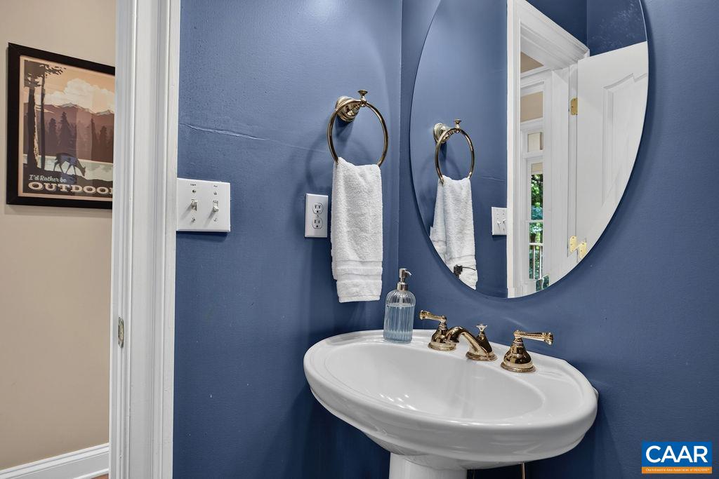 118 STONEY CREEK WEST, NELLYSFORD, Virginia 22958, 4 Bedrooms Bedrooms, ,3 BathroomsBathrooms,Residential,Sip 'n' Ski,118 STONEY CREEK WEST,679950 MLS # 679950 118 STONEY CREEK WEST, NELLYSFORD, Virginia 22958, 4 Bedrooms Bedrooms, ,3 BathroomsBathrooms,Residential,Sip 'n' Ski,118 STONEY CREEK WEST,679950 MLS # 679950