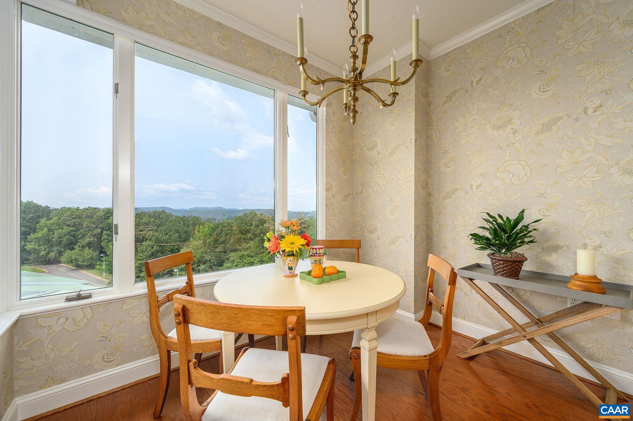 500 CRESTWOOD DR, CHARLOTTESVILLE, Virginia 22903, 2 Bedrooms Bedrooms, ,2 BathroomsBathrooms,Residential,500 CRESTWOOD DR,680002 MLS # 680002 500 CRESTWOOD DR, CHARLOTTESVILLE, Virginia 22903, 2 Bedrooms Bedrooms, ,2 BathroomsBathrooms,Residential,500 CRESTWOOD DR,680002 MLS # 680002