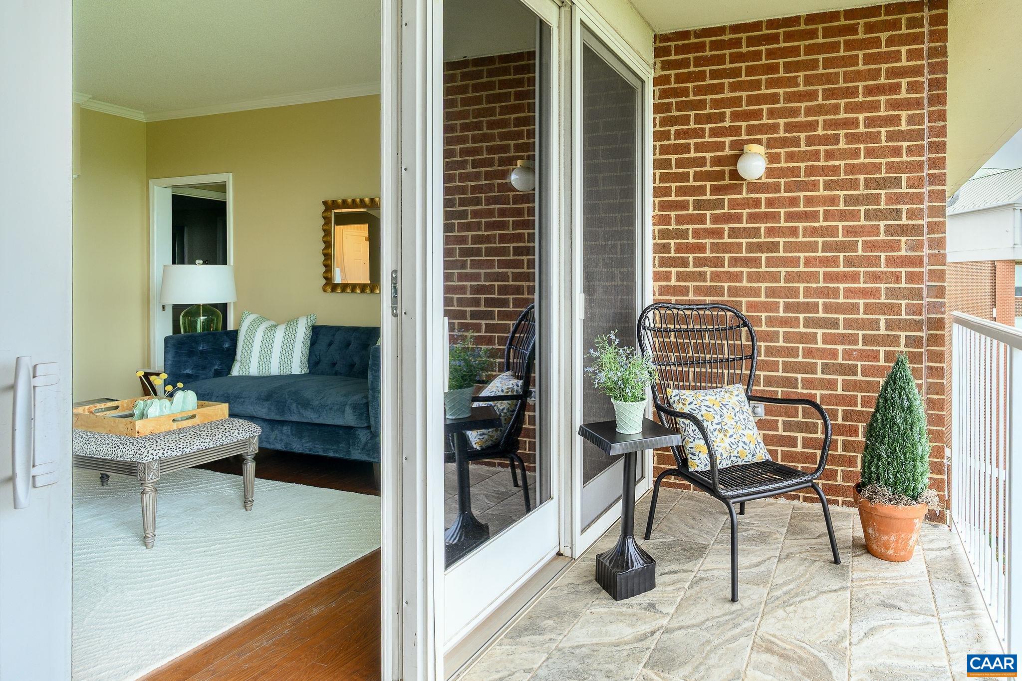 500 CRESTWOOD DR, CHARLOTTESVILLE, Virginia 22903, 2 Bedrooms Bedrooms, ,2 BathroomsBathrooms,Residential,500 CRESTWOOD DR,680002 MLS # 680002 500 CRESTWOOD DR, CHARLOTTESVILLE, Virginia 22903, 2 Bedrooms Bedrooms, ,2 BathroomsBathrooms,Residential,500 CRESTWOOD DR,680002 MLS # 680002