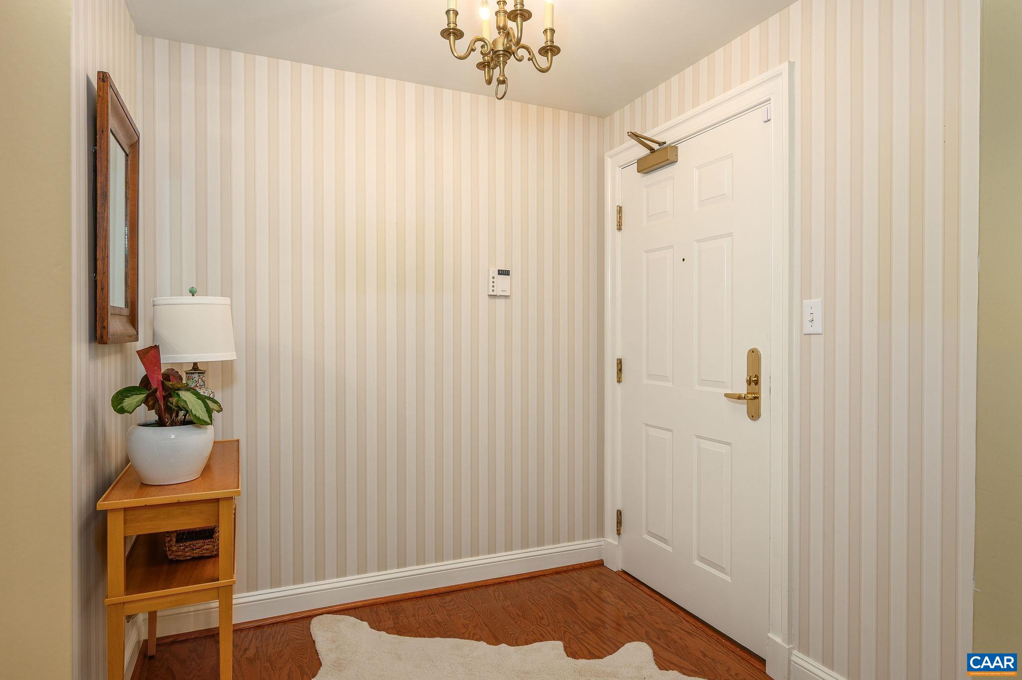 500 CRESTWOOD DR, CHARLOTTESVILLE, Virginia 22903, 2 Bedrooms Bedrooms, ,2 BathroomsBathrooms,Residential,500 CRESTWOOD DR,680002 MLS # 680002 500 CRESTWOOD DR, CHARLOTTESVILLE, Virginia 22903, 2 Bedrooms Bedrooms, ,2 BathroomsBathrooms,Residential,500 CRESTWOOD DR,680002 MLS # 680002