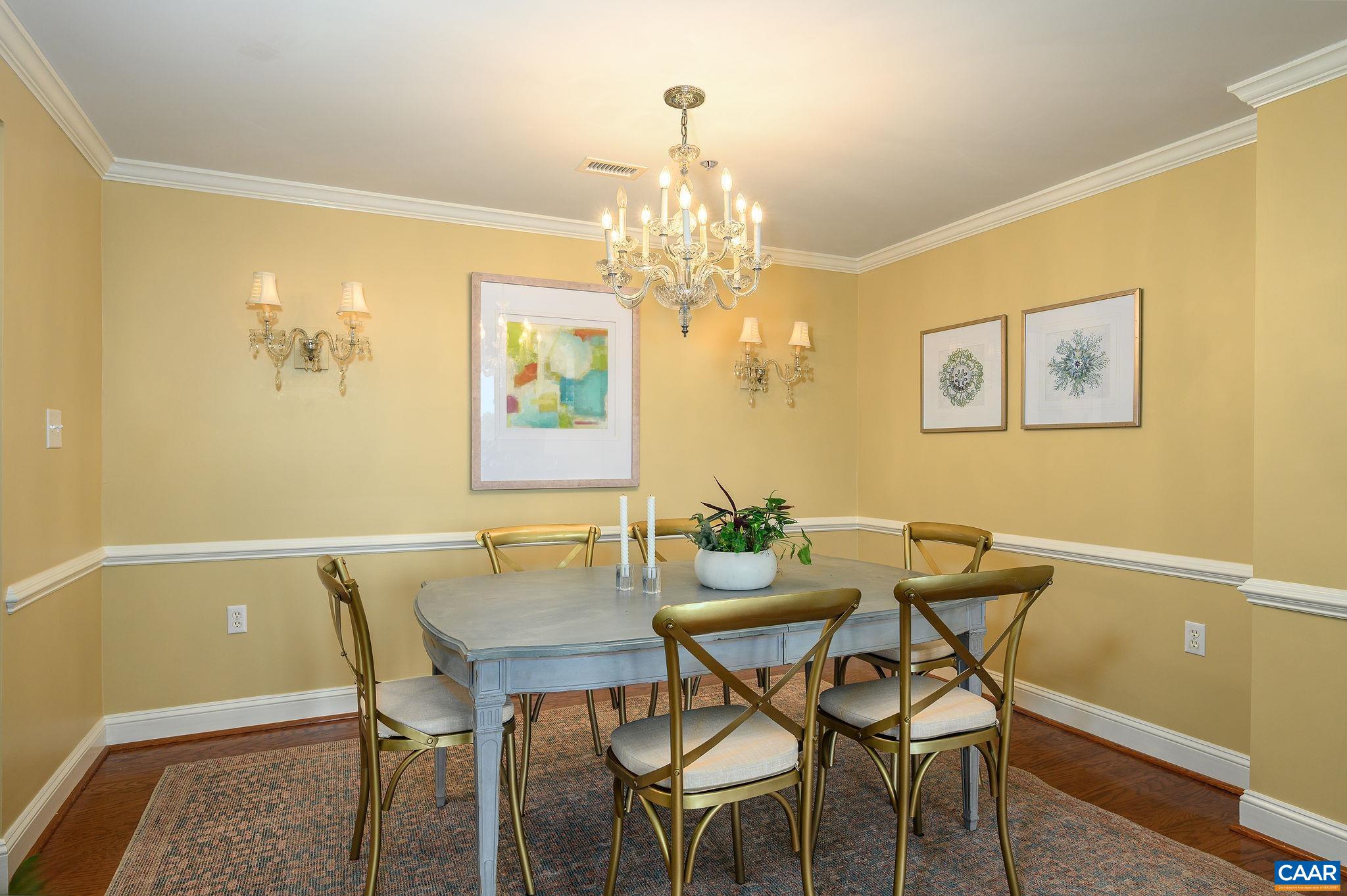 500 CRESTWOOD DR, CHARLOTTESVILLE, Virginia 22903, 2 Bedrooms Bedrooms, ,2 BathroomsBathrooms,Residential,500 CRESTWOOD DR,680002 MLS # 680002 500 CRESTWOOD DR, CHARLOTTESVILLE, Virginia 22903, 2 Bedrooms Bedrooms, ,2 BathroomsBathrooms,Residential,500 CRESTWOOD DR,680002 MLS # 680002