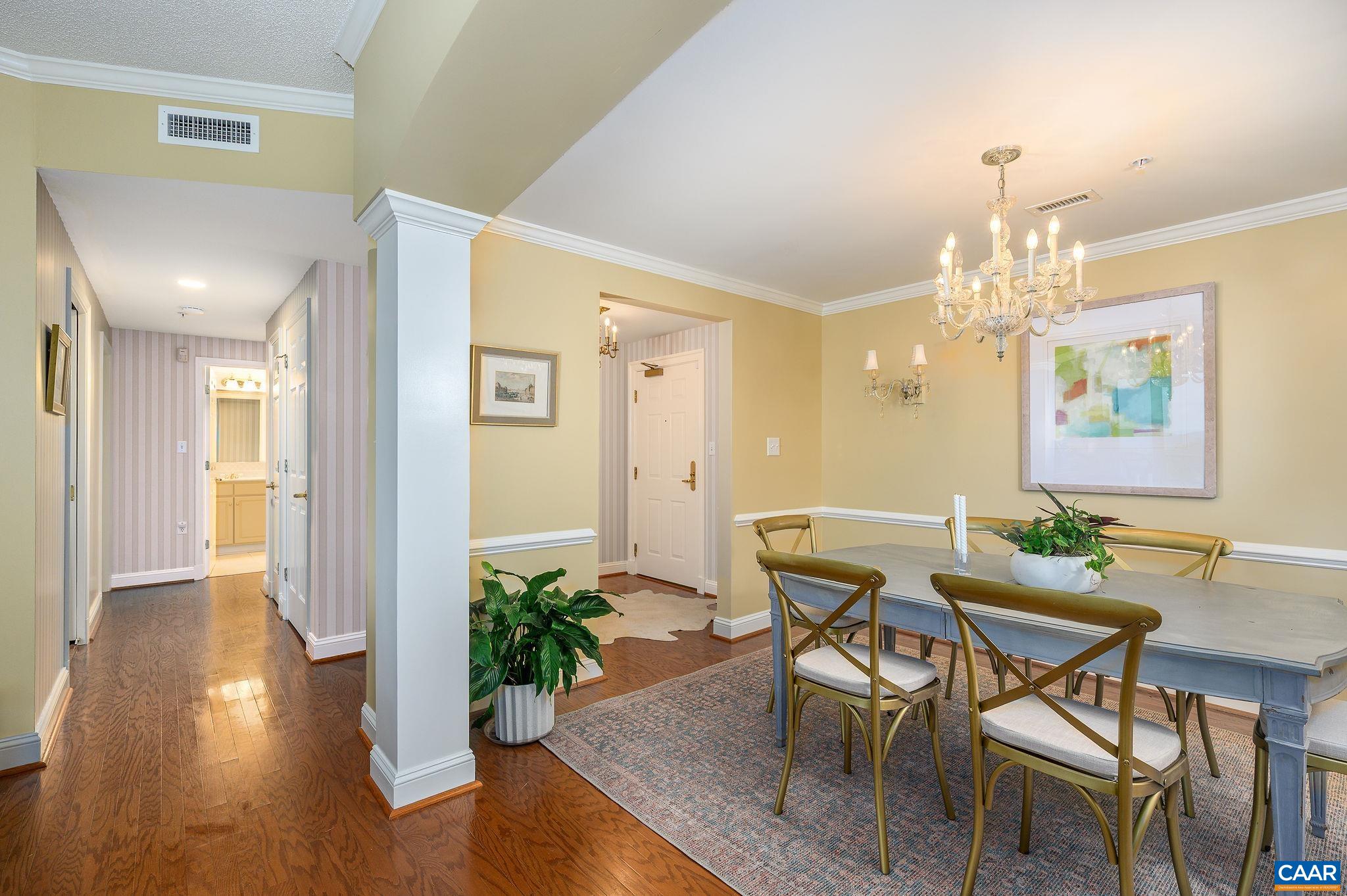 500 CRESTWOOD DR, CHARLOTTESVILLE, Virginia 22903, 2 Bedrooms Bedrooms, ,2 BathroomsBathrooms,Residential,500 CRESTWOOD DR,680002 MLS # 680002 500 CRESTWOOD DR, CHARLOTTESVILLE, Virginia 22903, 2 Bedrooms Bedrooms, ,2 BathroomsBathrooms,Residential,500 CRESTWOOD DR,680002 MLS # 680002