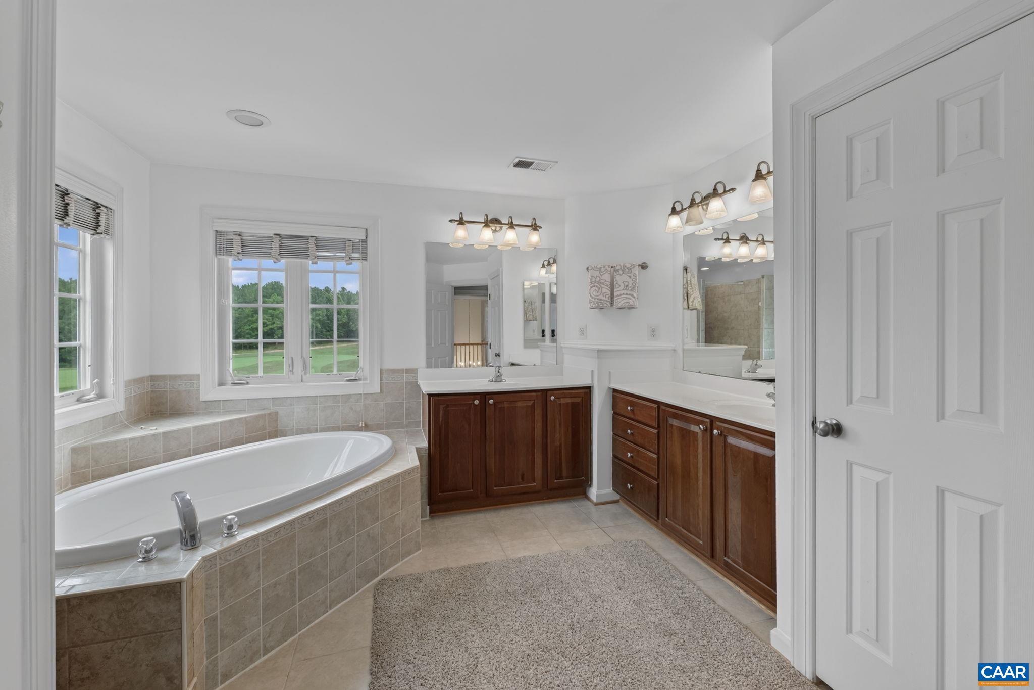 97 LAKEVIEW CT, ZION CROSSROADS, Virginia 22942, 4 Bedrooms Bedrooms, ,4 BathroomsBathrooms,Residential,97 LAKEVIEW CT,680018 MLS # 680018
