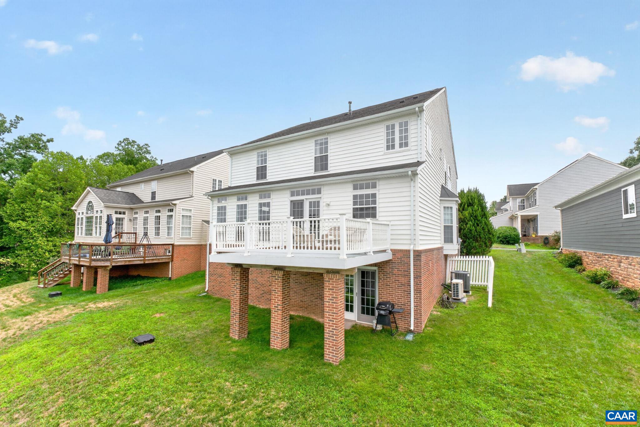 97 LAKEVIEW CT, ZION CROSSROADS, Virginia 22942, 4 Bedrooms Bedrooms, ,4 BathroomsBathrooms,Residential,97 LAKEVIEW CT,680018 MLS # 680018