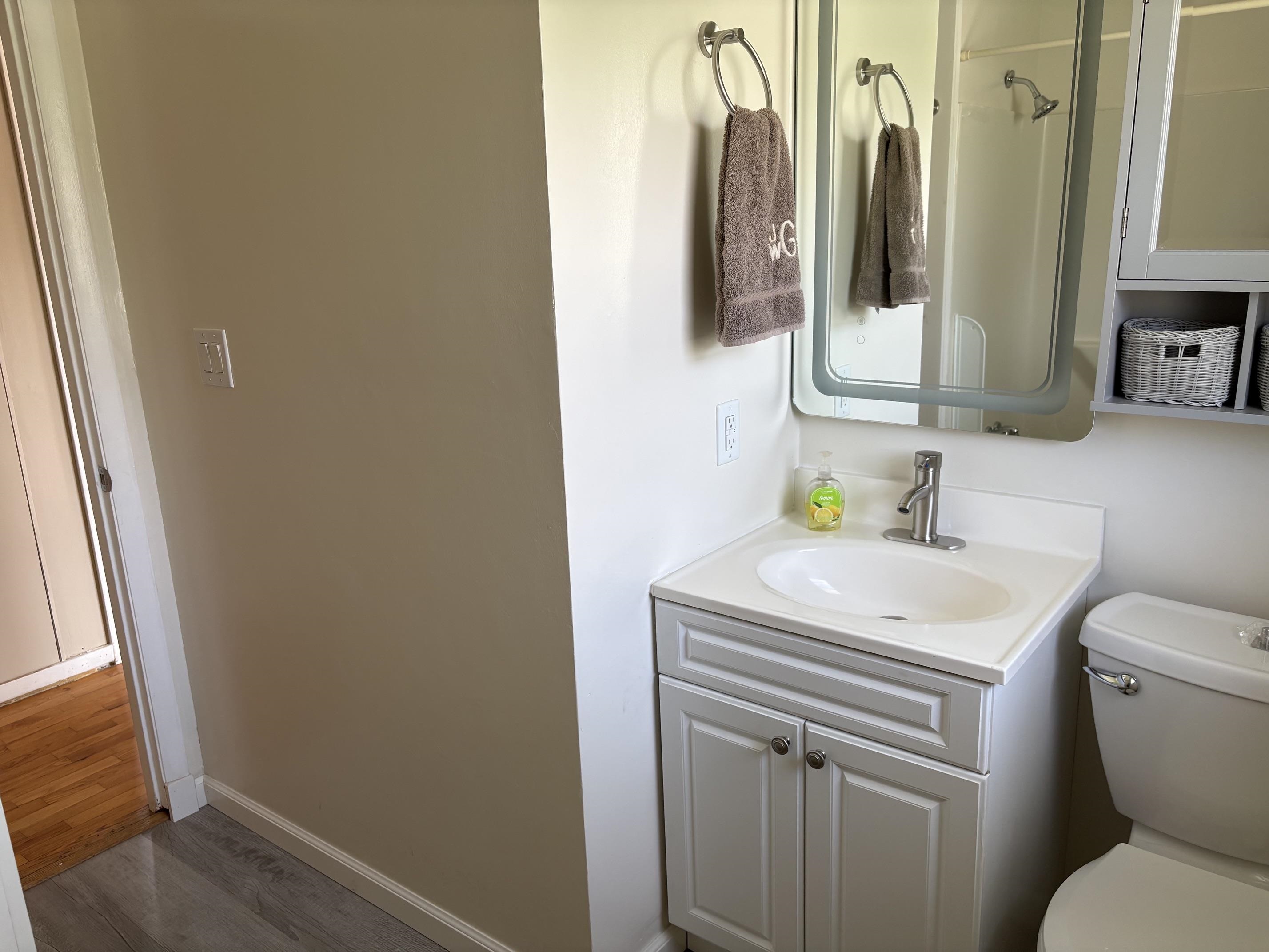 320 SHARON LN, STAUNTON, Virginia 24401, 3 Bedrooms Bedrooms, ,1 BathroomBathrooms,Residential,320 SHARON LN,680026 MLS # 680026 320 SHARON LN, STAUNTON, Virginia 24401, 3 Bedrooms Bedrooms, ,1 BathroomBathrooms,Residential,320 SHARON LN,680026 MLS # 680026