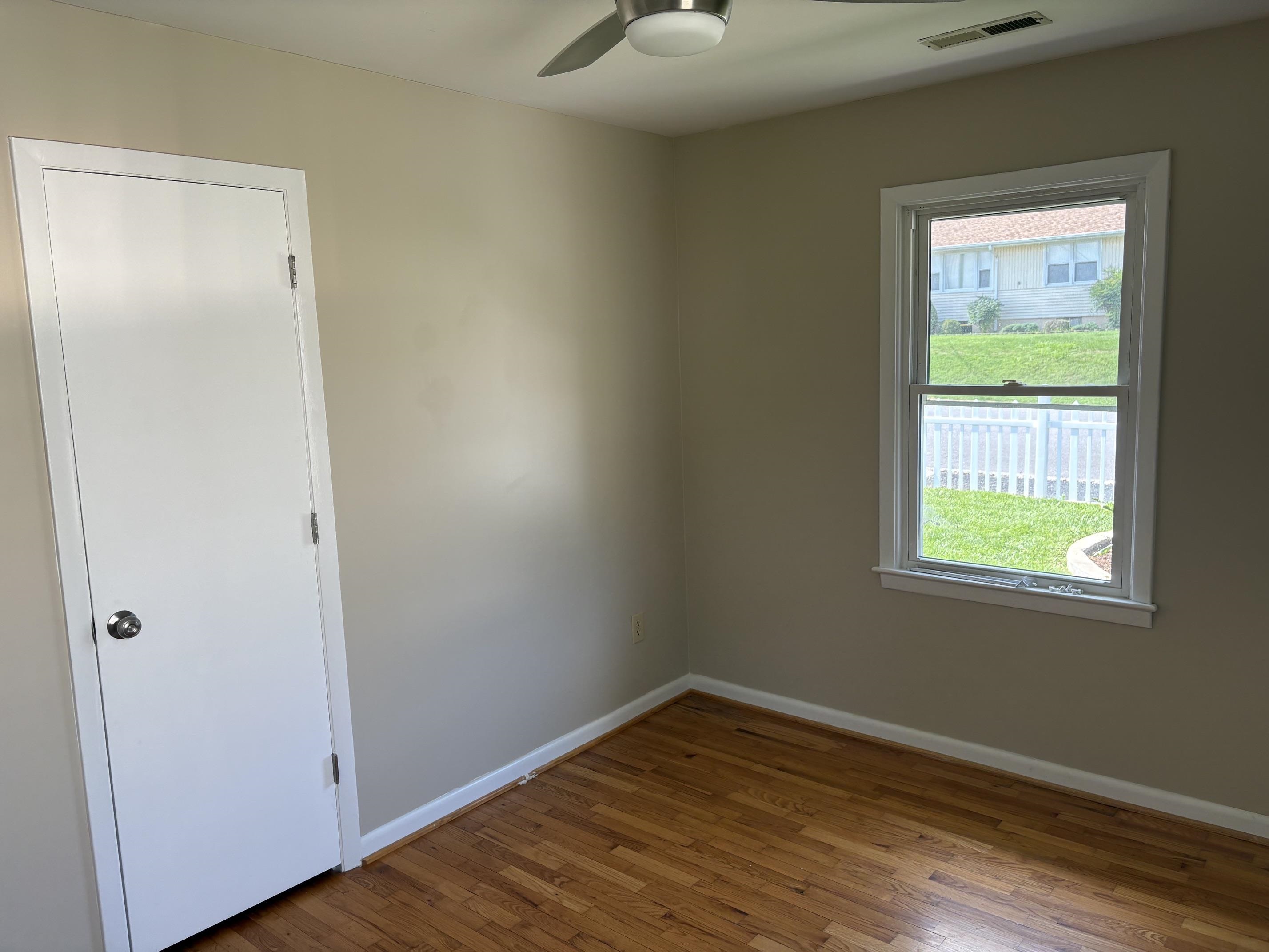 320 SHARON LN, STAUNTON, Virginia 24401, 3 Bedrooms Bedrooms, ,1 BathroomBathrooms,Residential,320 SHARON LN,680026 MLS # 680026 320 SHARON LN, STAUNTON, Virginia 24401, 3 Bedrooms Bedrooms, ,1 BathroomBathrooms,Residential,320 SHARON LN,680026 MLS # 680026