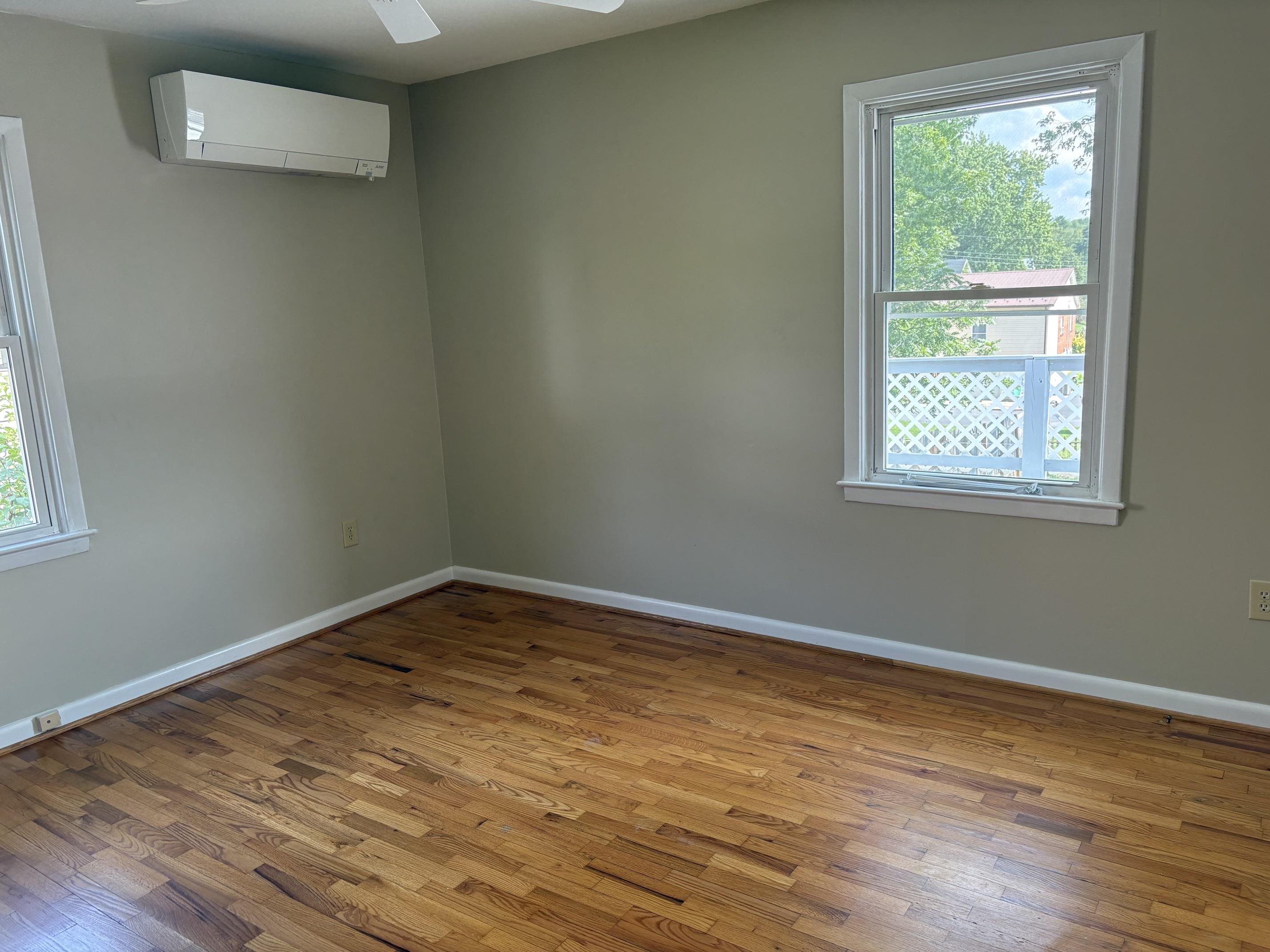 320 SHARON LN, STAUNTON, Virginia 24401, 3 Bedrooms Bedrooms, ,1 BathroomBathrooms,Residential,320 SHARON LN,680026 MLS # 680026 320 SHARON LN, STAUNTON, Virginia 24401, 3 Bedrooms Bedrooms, ,1 BathroomBathrooms,Residential,320 SHARON LN,680026 MLS # 680026