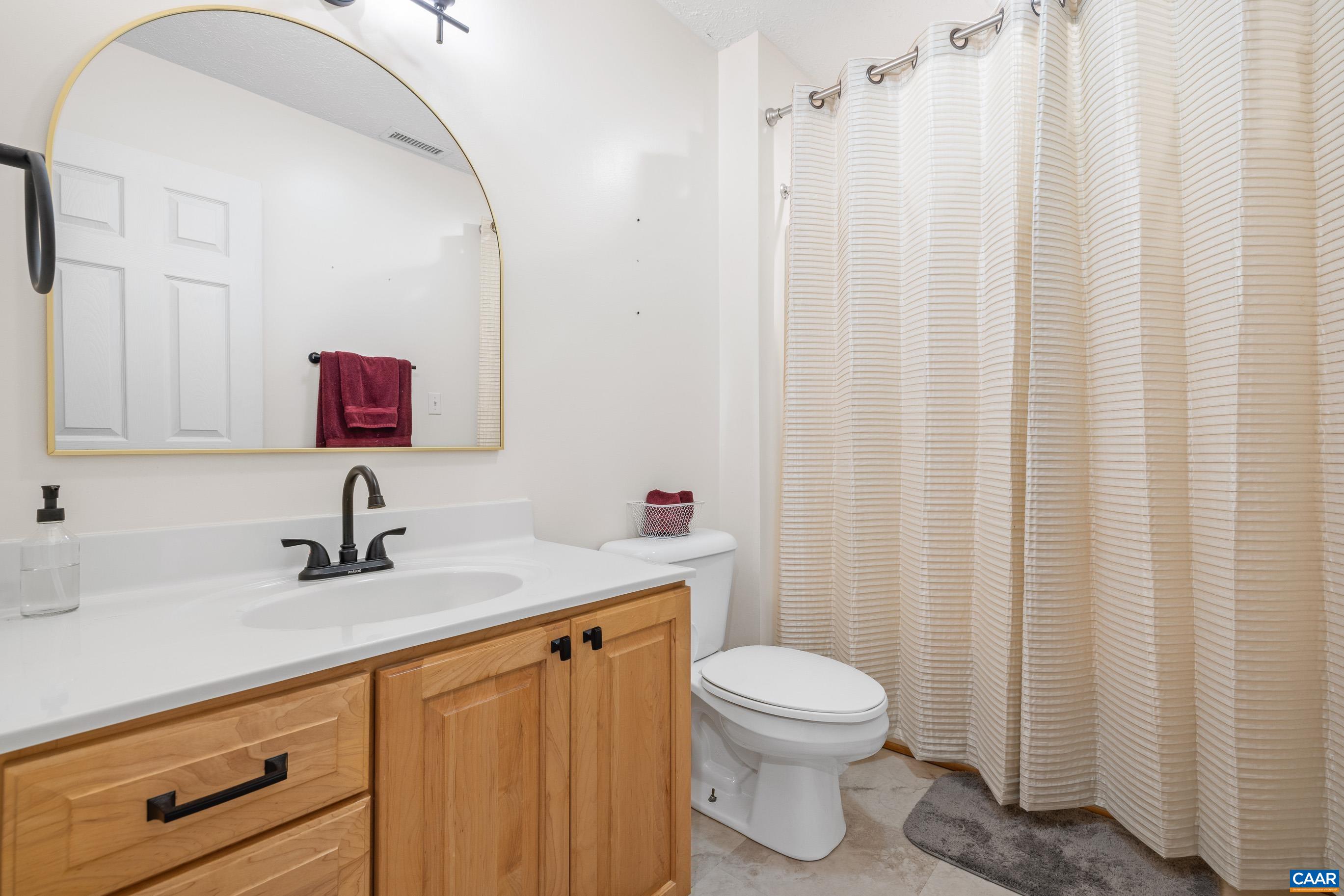 18 SEMINOLE TRL, PALMYRA, Virginia 22963, 3 Bedrooms Bedrooms, ,2 BathroomsBathrooms,Residential,18 SEMINOLE TRL,680031 MLS # 680031