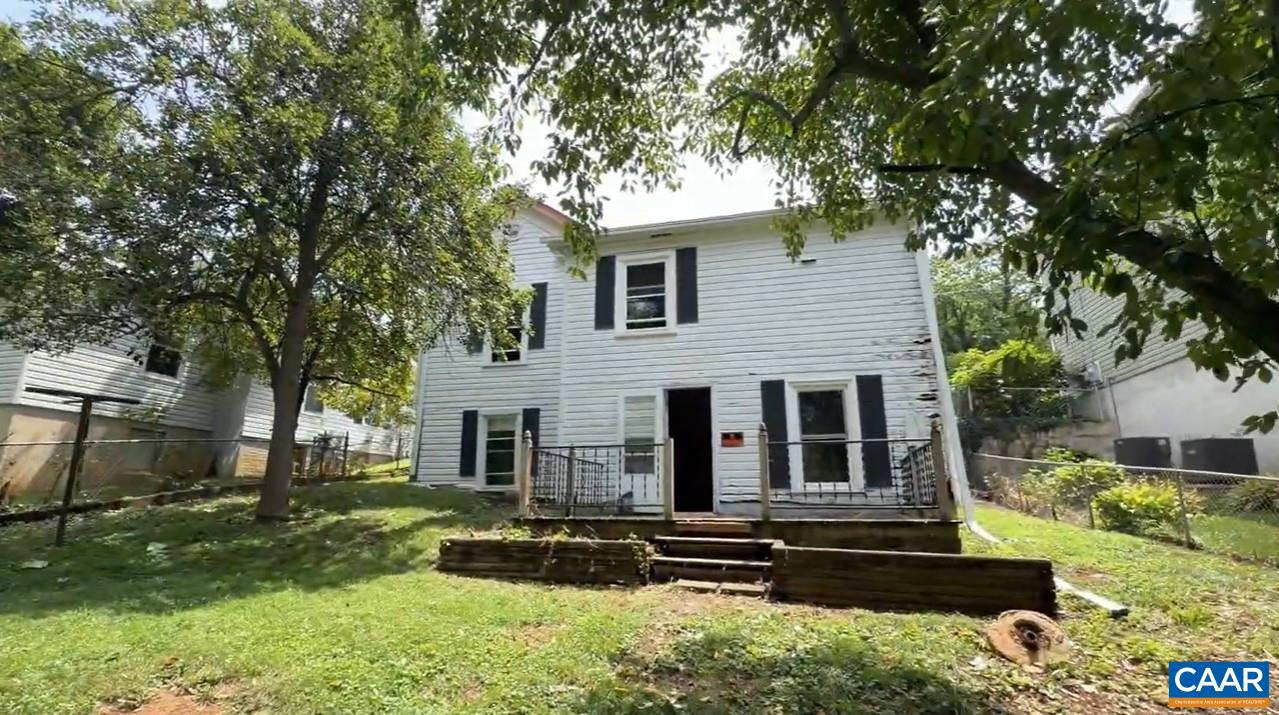 30 LAKE AVE, STAUNTON, Virginia 24401, 3 Bedrooms Bedrooms, ,1 BathroomBathrooms,Residential,30 LAKE AVE,679611 MLS # 679611 30 LAKE AVE, STAUNTON, Virginia 24401, 3 Bedrooms Bedrooms, ,1 BathroomBathrooms,Residential,30 LAKE AVE,679611 MLS # 679611