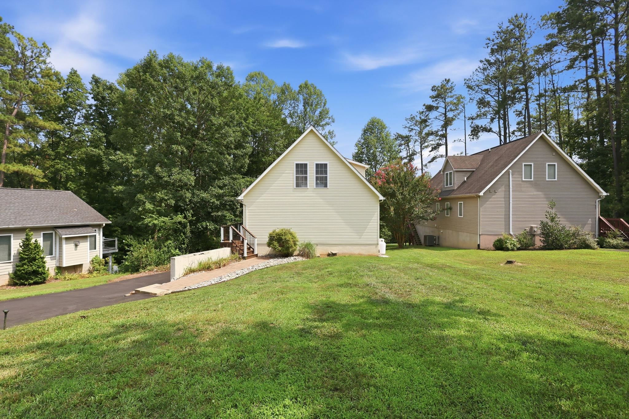 3359 FISHERMAN WAY, BUMPASS, Virginia 23024, 3 Bedrooms Bedrooms, ,3 BathroomsBathrooms,Residential,3359 FISHERMAN WAY,680033 MLS # 680033 3359 FISHERMAN WAY, BUMPASS, Virginia 23024, 3 Bedrooms Bedrooms, ,3 BathroomsBathrooms,Residential,3359 FISHERMAN WAY,680033 MLS # 680033
