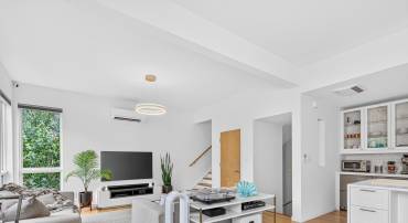 1130 E HIGH ST, CHARLOTTESVILLE, Virginia 22902, 2 Bedrooms Bedrooms, ,2 BathroomsBathrooms,Residential,Eleven:30 Condominiums - Former Model Unit,1130 E HIGH ST,680054 MLS # 680054