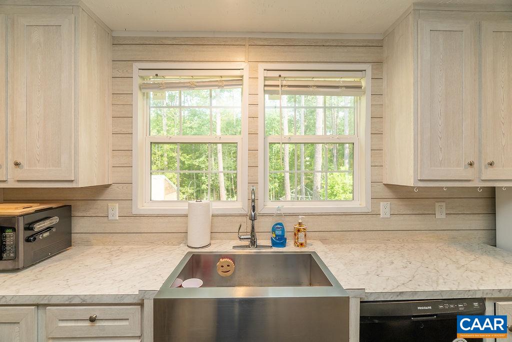 1075 MIDDLE FORK RD, PALMYRA, Virginia 22963, 3 Bedrooms Bedrooms, ,2 BathroomsBathrooms,Residential,1075 MIDDLE FORK RD,680060 MLS # 680060