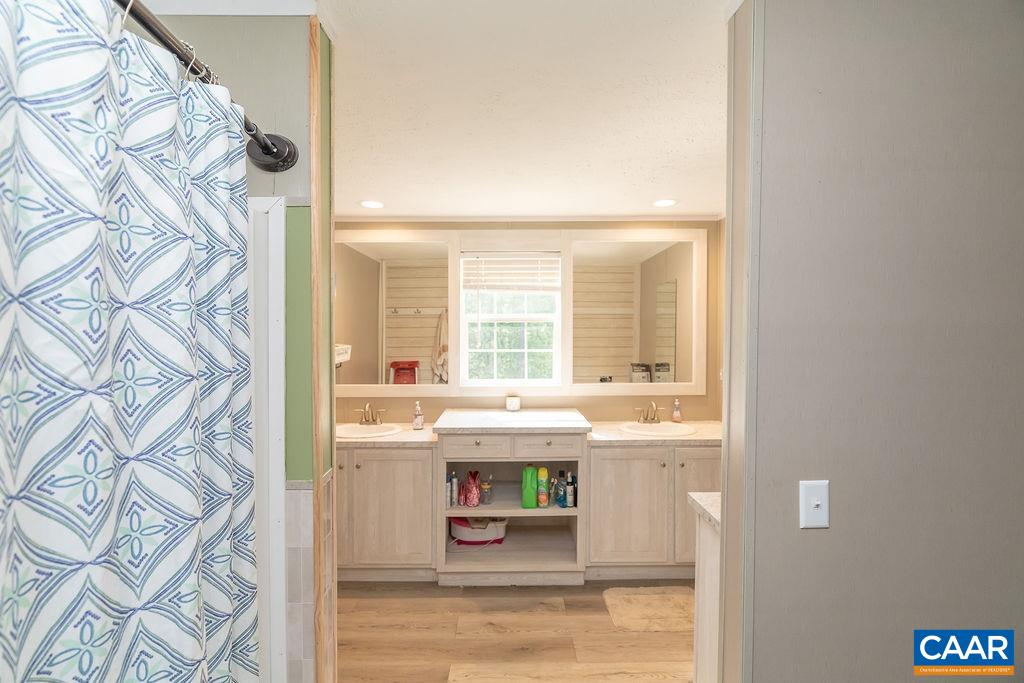 1075 MIDDLE FORK RD, PALMYRA, Virginia 22963, 3 Bedrooms Bedrooms, ,2 BathroomsBathrooms,Residential,1075 MIDDLE FORK RD,680060 MLS # 680060