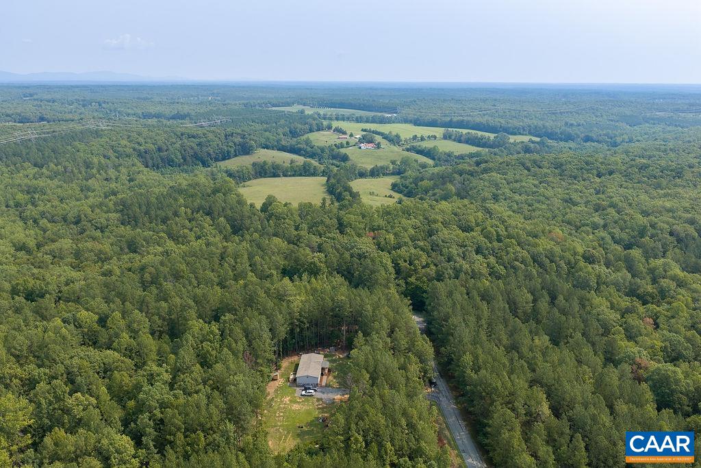 1075 MIDDLE FORK RD, PALMYRA, Virginia 22963, 3 Bedrooms Bedrooms, ,2 BathroomsBathrooms,Residential,1075 MIDDLE FORK RD,680060 MLS # 680060