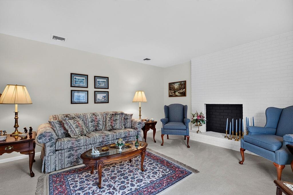 1243 MEADOWBROOK RD, WAYNESBORO, Virginia 22980, 4 Bedrooms Bedrooms, ,2 BathroomsBathrooms,Residential,1243 MEADOWBROOK RD,680064 MLS # 680064 1243 MEADOWBROOK RD, WAYNESBORO, Virginia 22980, 4 Bedrooms Bedrooms, ,2 BathroomsBathrooms,Residential,1243 MEADOWBROOK RD,680064 MLS # 680064