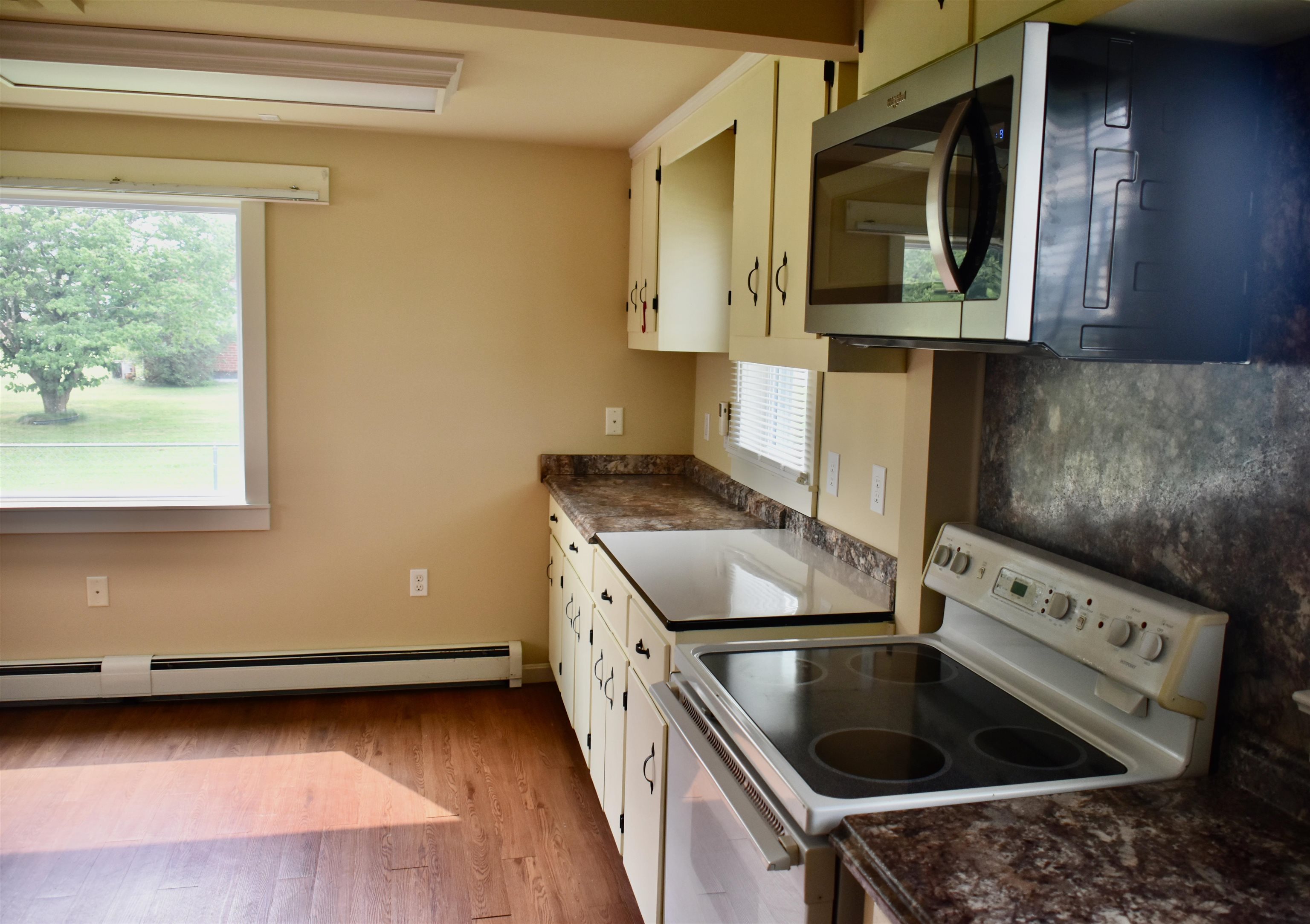 15 MOYER AVE, LURAY, Virginia 22835, 3 Bedrooms Bedrooms, ,2 BathroomsBathrooms,Residential,15 Moyer Ave, Luray, VA. 22835,15 MOYER AVE,680065 MLS # 680065