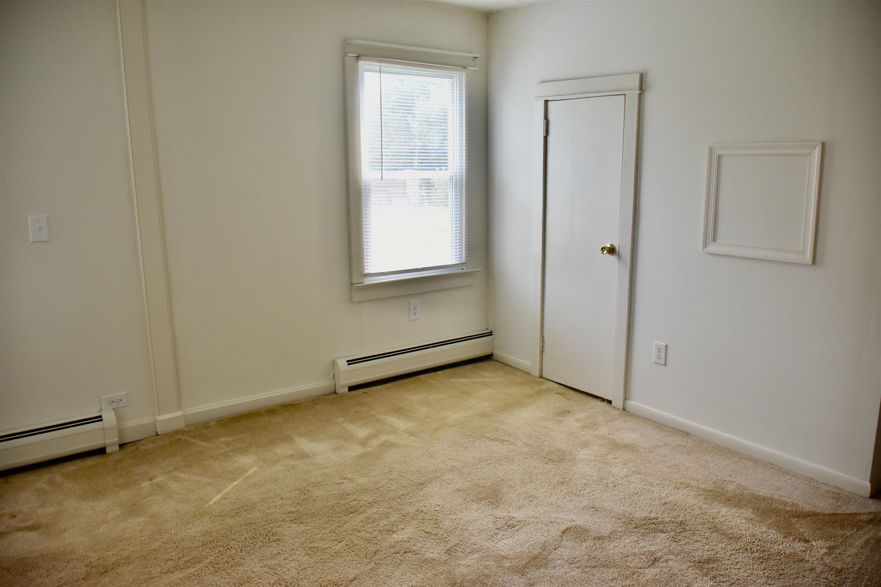 15 MOYER AVE, LURAY, Virginia 22835, 3 Bedrooms Bedrooms, ,2 BathroomsBathrooms,Residential,15 Moyer Ave, Luray, VA. 22835,15 MOYER AVE,680065 MLS # 680065