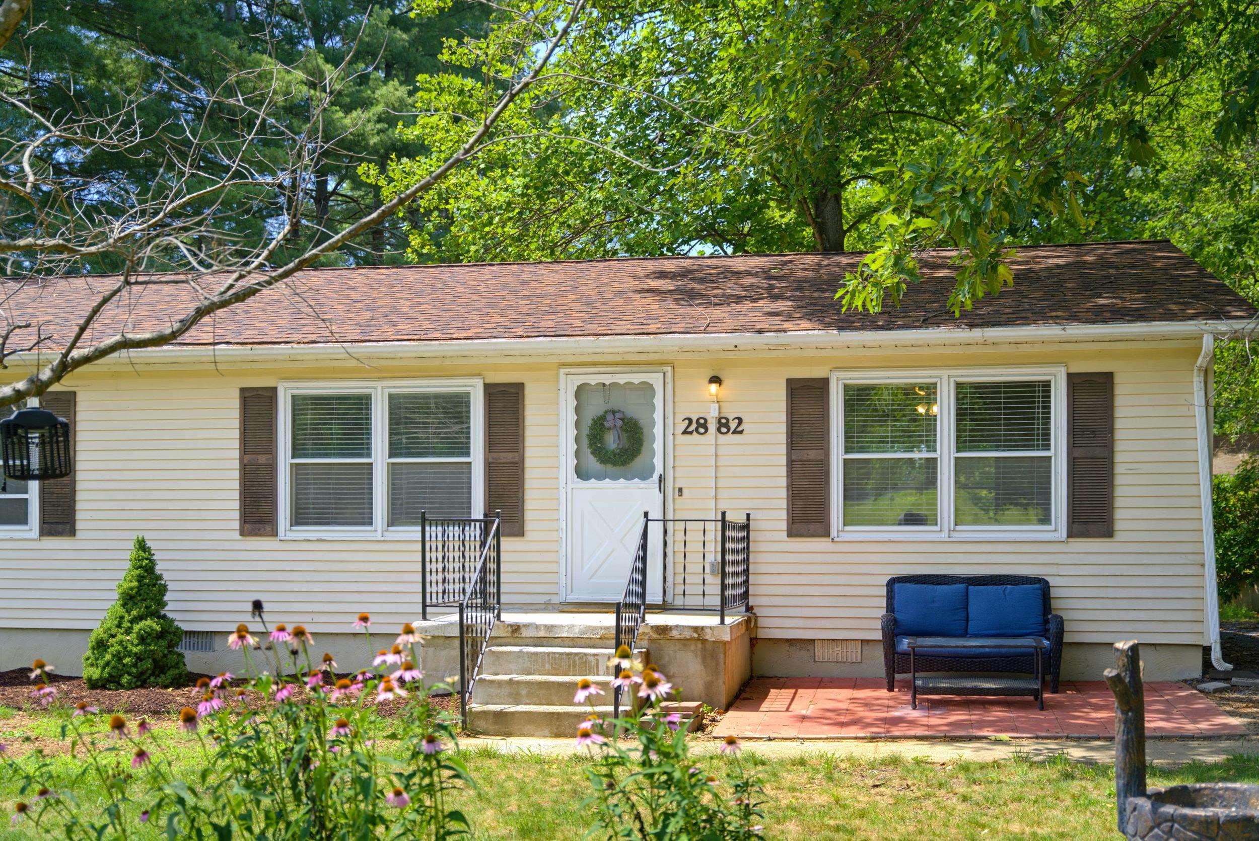 2882 EAST SIDE HWY, CRIMORA, Virginia 24431, 3 Bedrooms Bedrooms, ,2 BathroomsBathrooms,Residential,2882 EAST SIDE HWY,679565 MLS # 679565